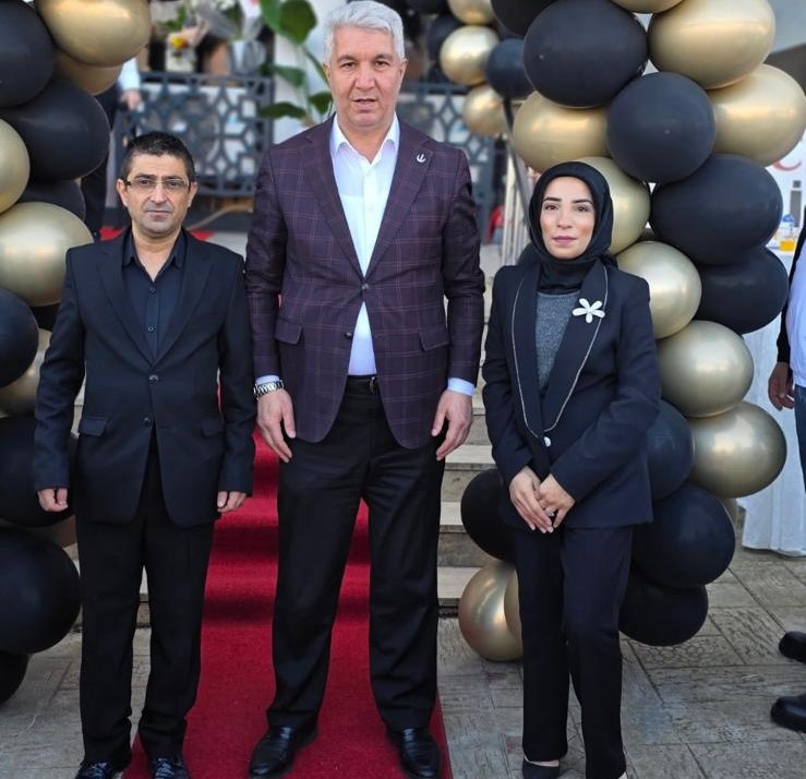 Radiance Beyond Güzellik Salonu Kartepe’de Açıldı (3)
