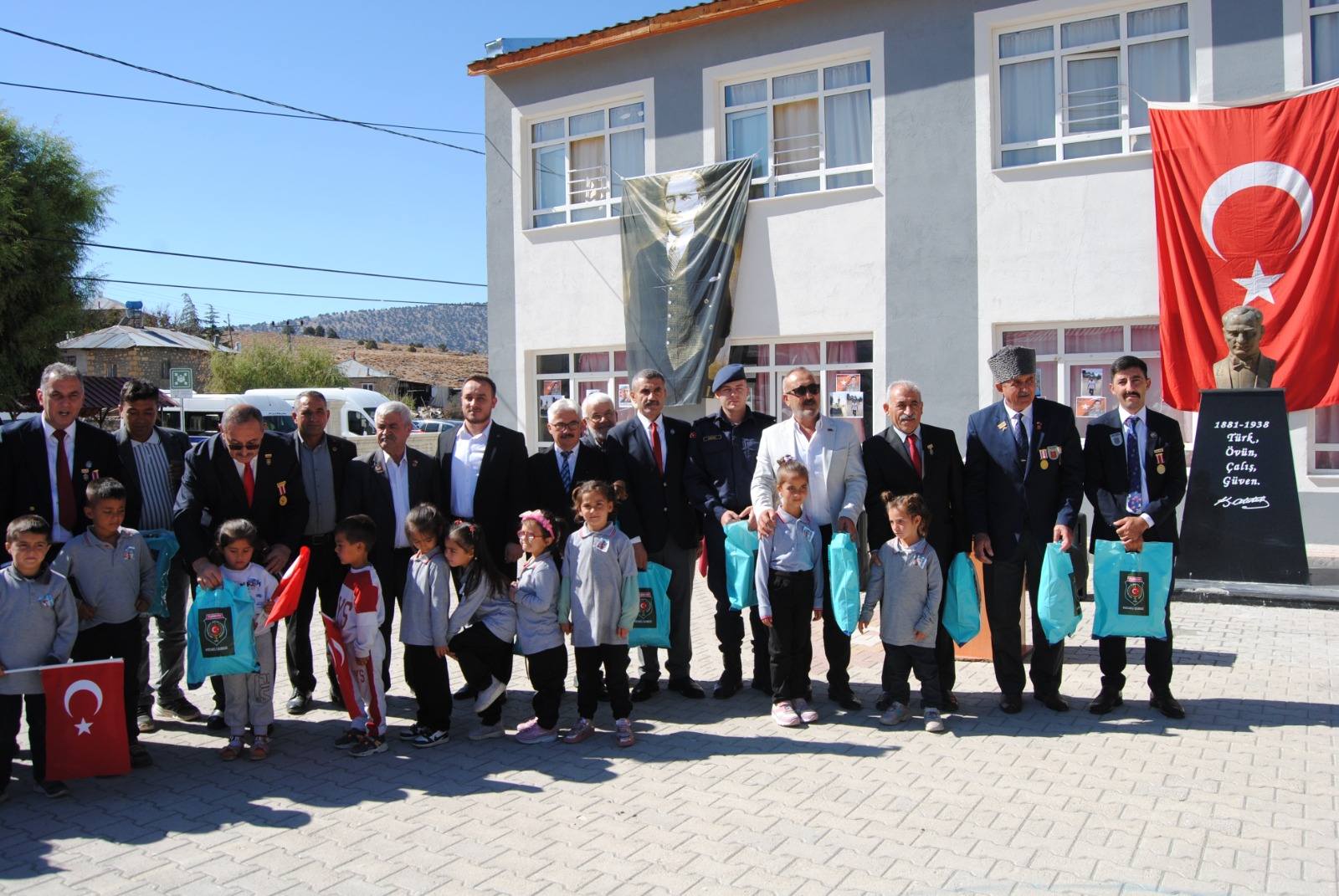 Şehit Emre Kaan Arlı Anısına Özel Program (5)