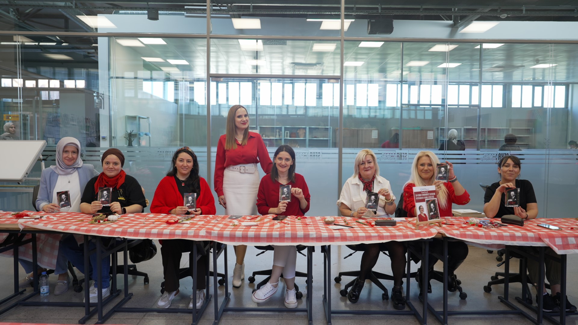 Seka Sanat İhtisas Merkezi’nde Cumhuriyet Coşkusu Sanatla Buluştu (4)