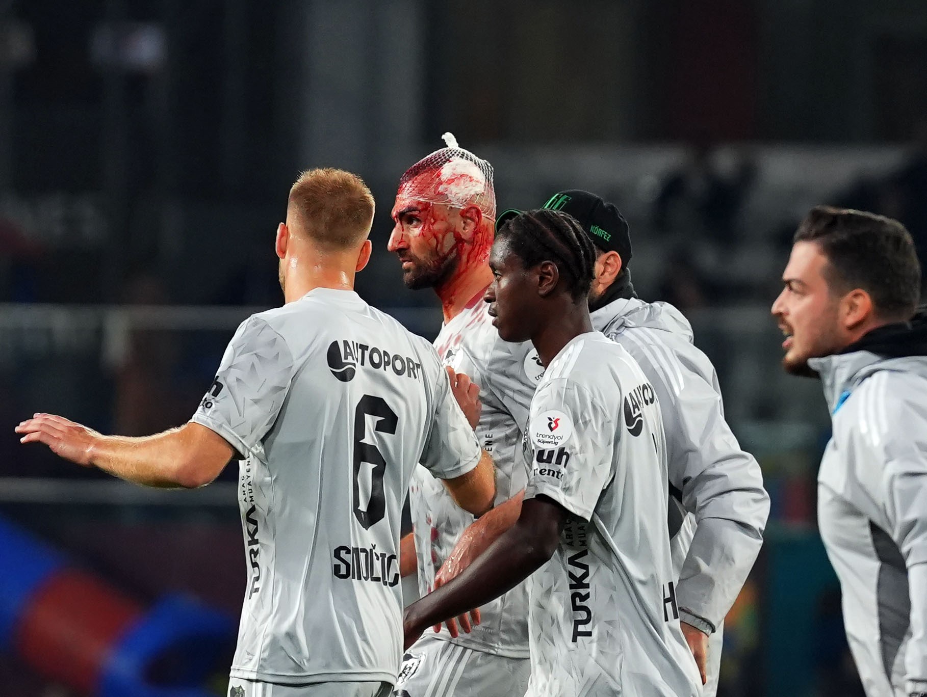 Serdar Dursun’un Kafası Yarıldı (4)