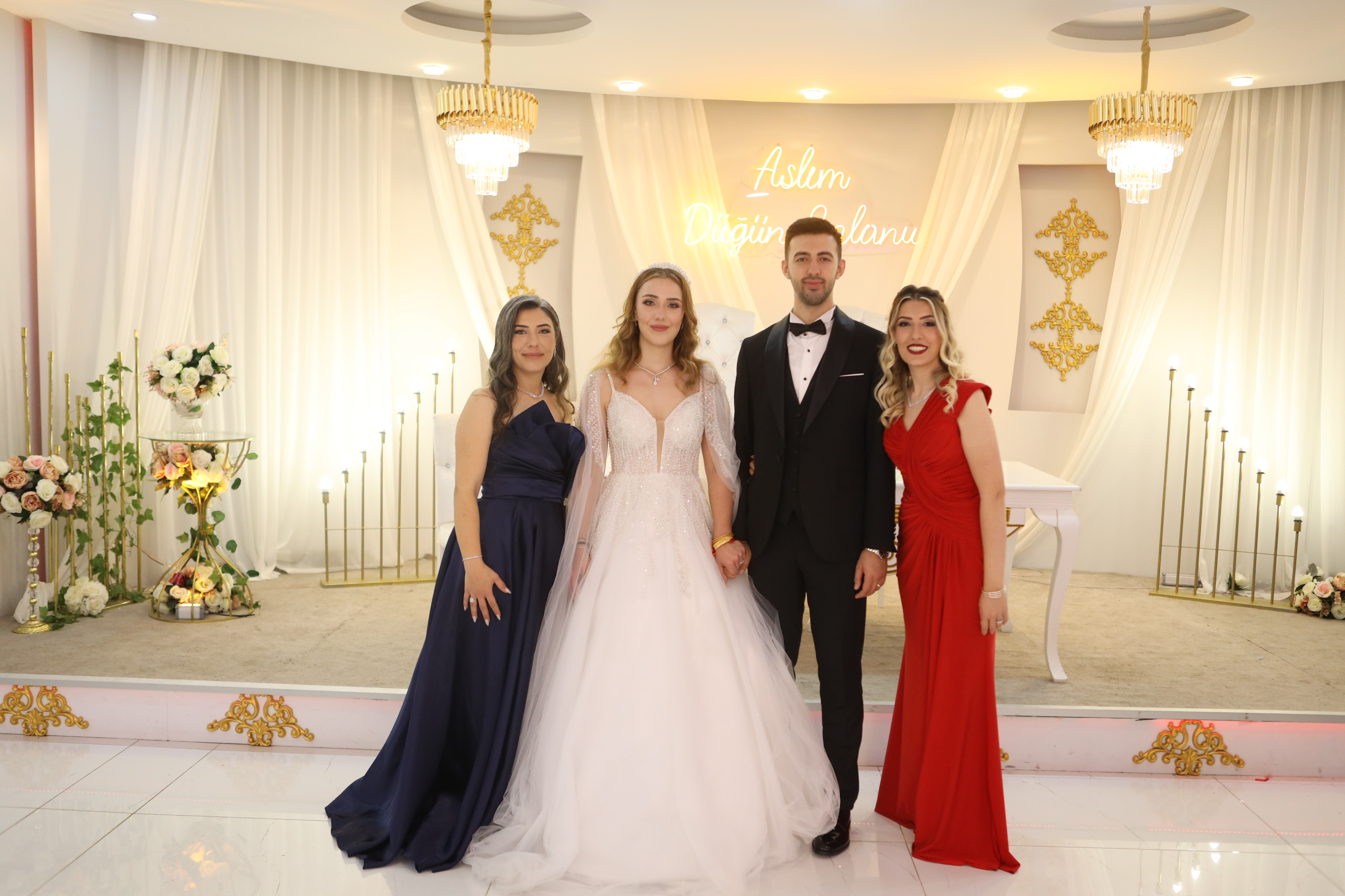 Şevval Ve Yiğit Berke, Görkemli Düğünle “Evet” Dedi! 1