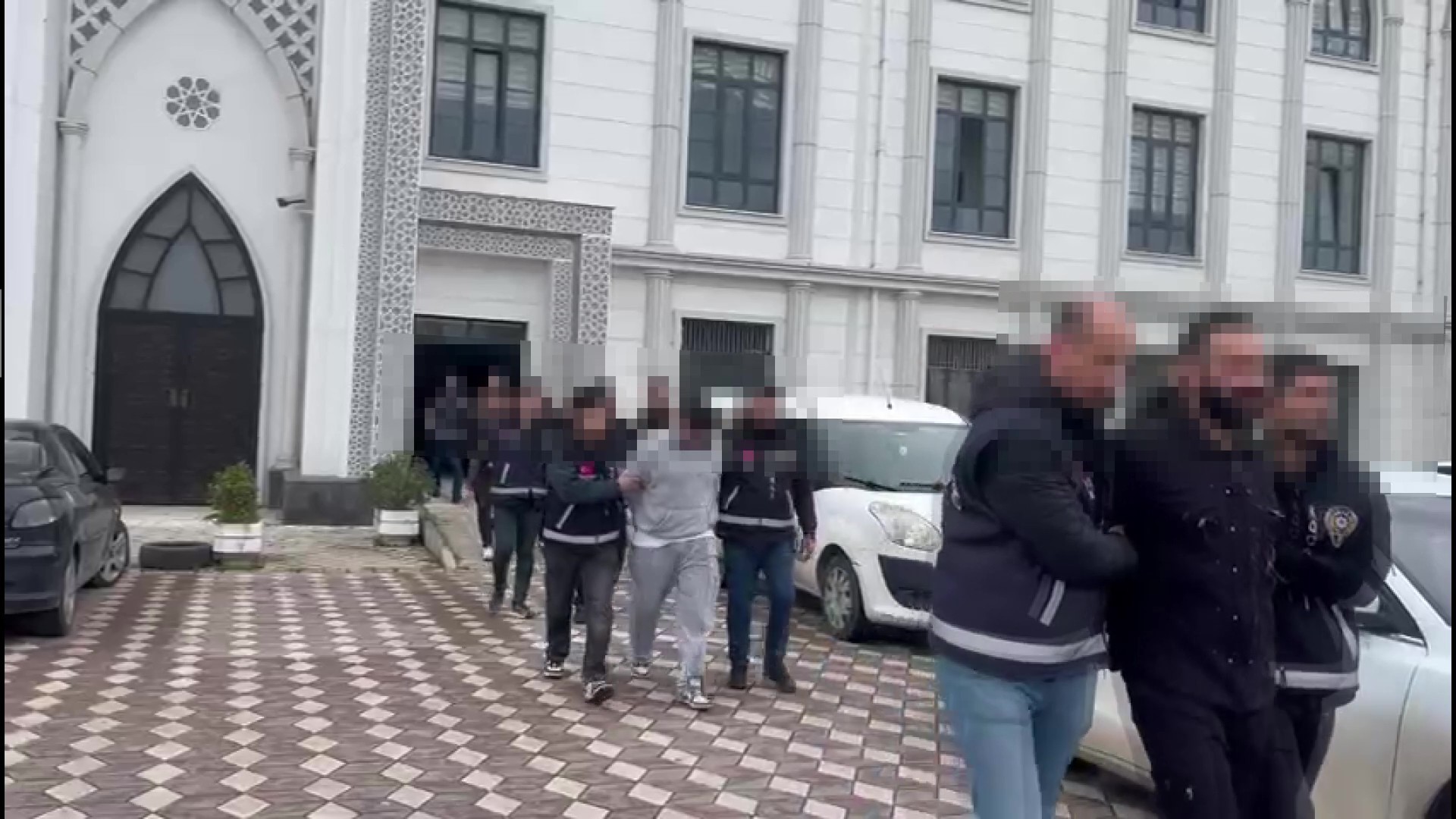 Şüpheliler Tutuklandı (5)