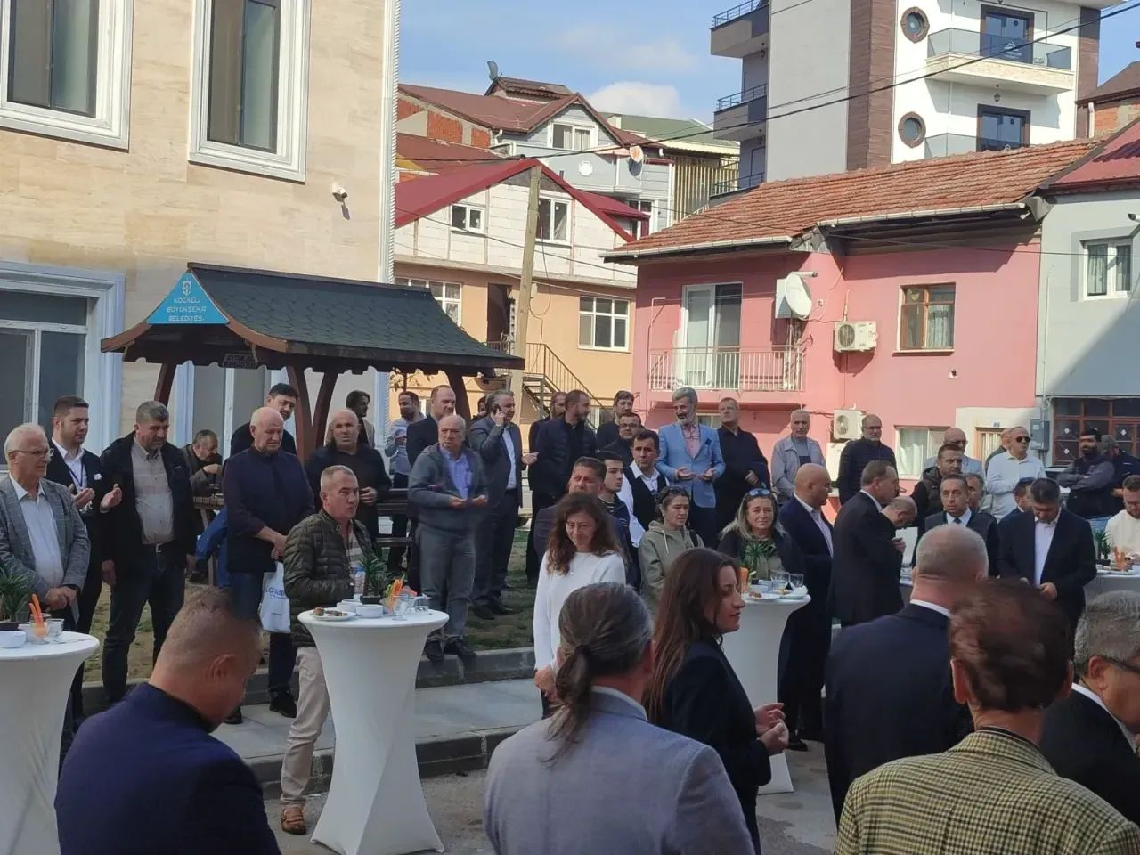 Tarcanlar Gayrimenkul Yeni Ofisine Taşındı (1)