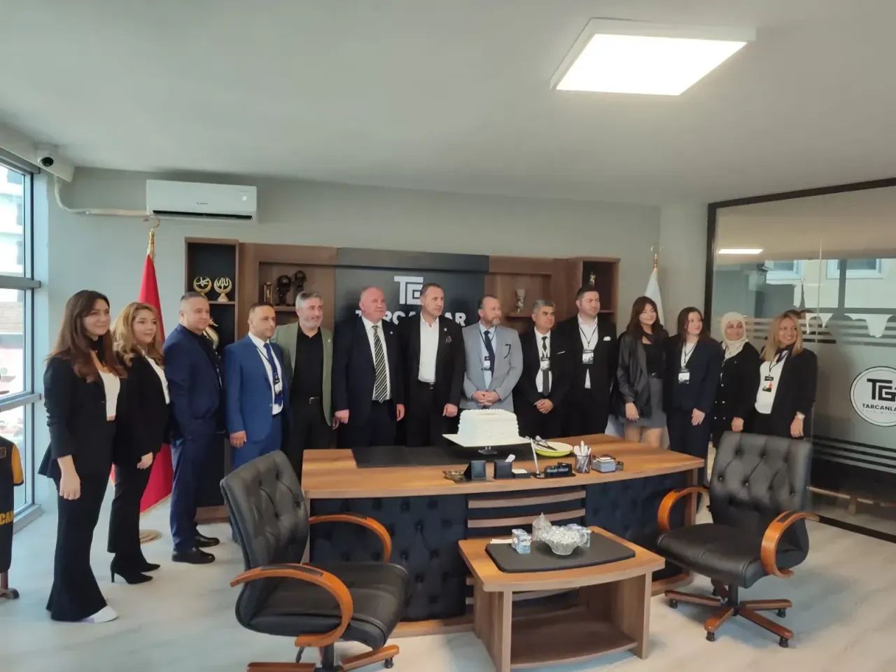 Tarcanlar Gayrimenkul Yeni Ofisine Taşındı (6)
