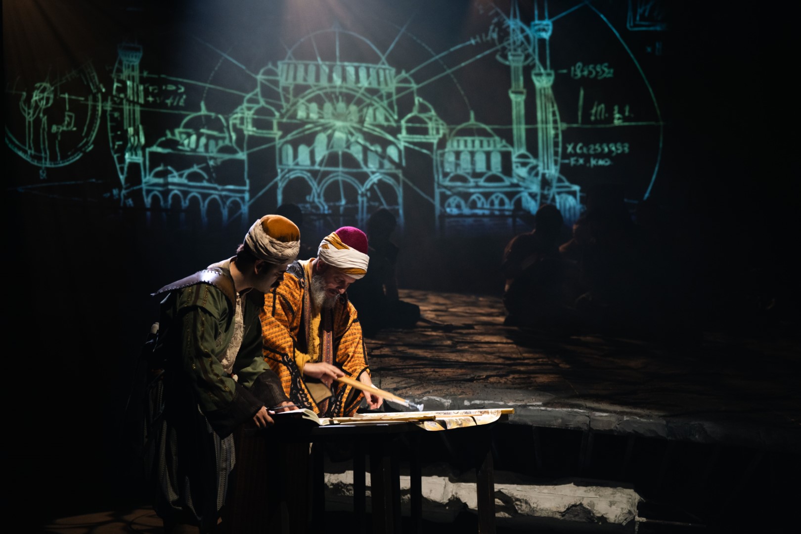 Taşta, Gölgede, Rüzgârda Sinan'ın Imzası Var (2) (Büyük)