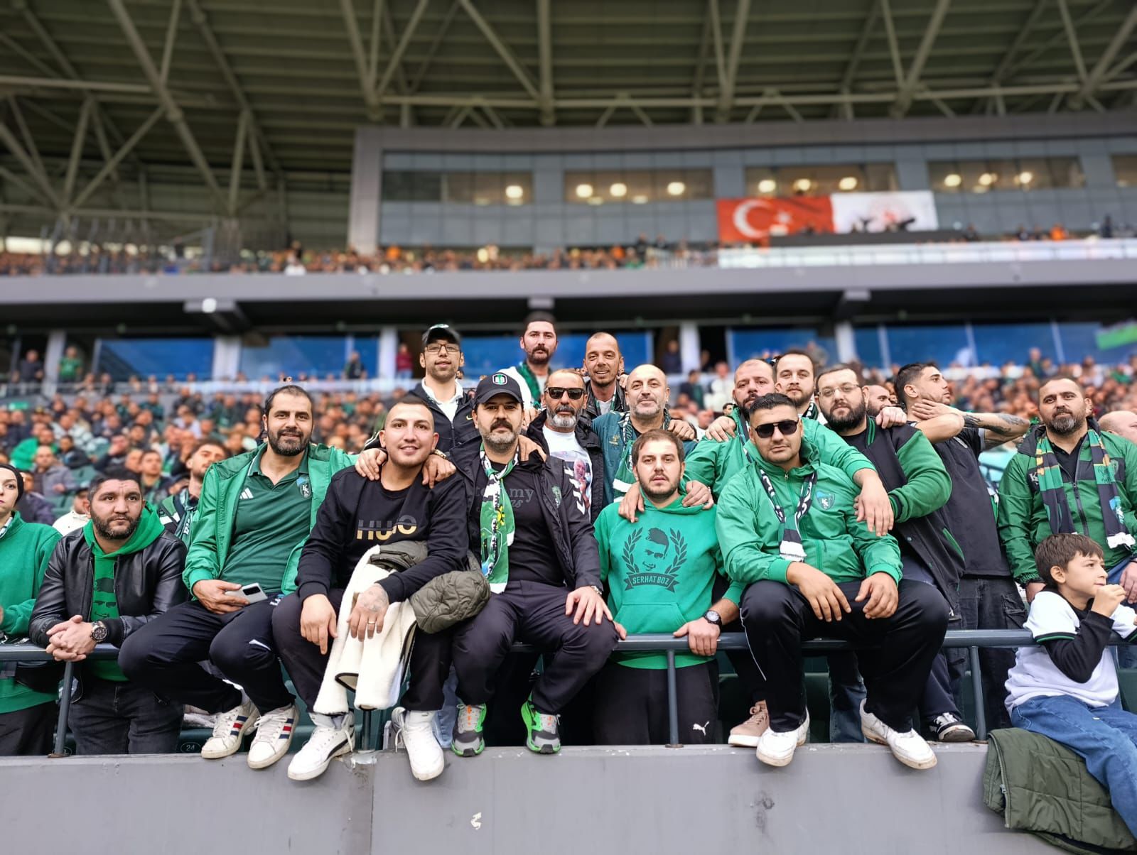 Tribünde Vatandaşı Seçti (2)