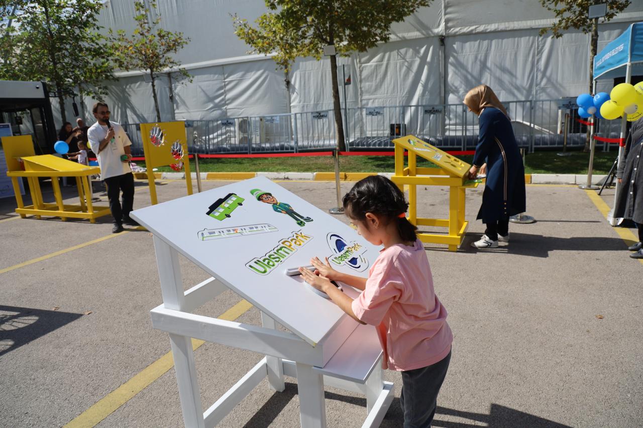 Ulaşımpark'ın Standı Kitap Fuarına Renk Katıyor! 3