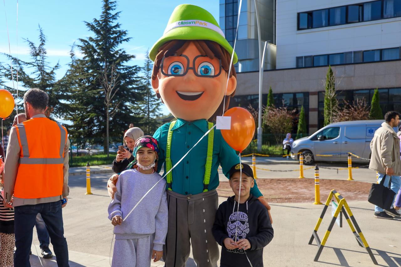 Ulaşımpark’tan Lösev Haftası’nda Anlamlı Ziyaret! (13)