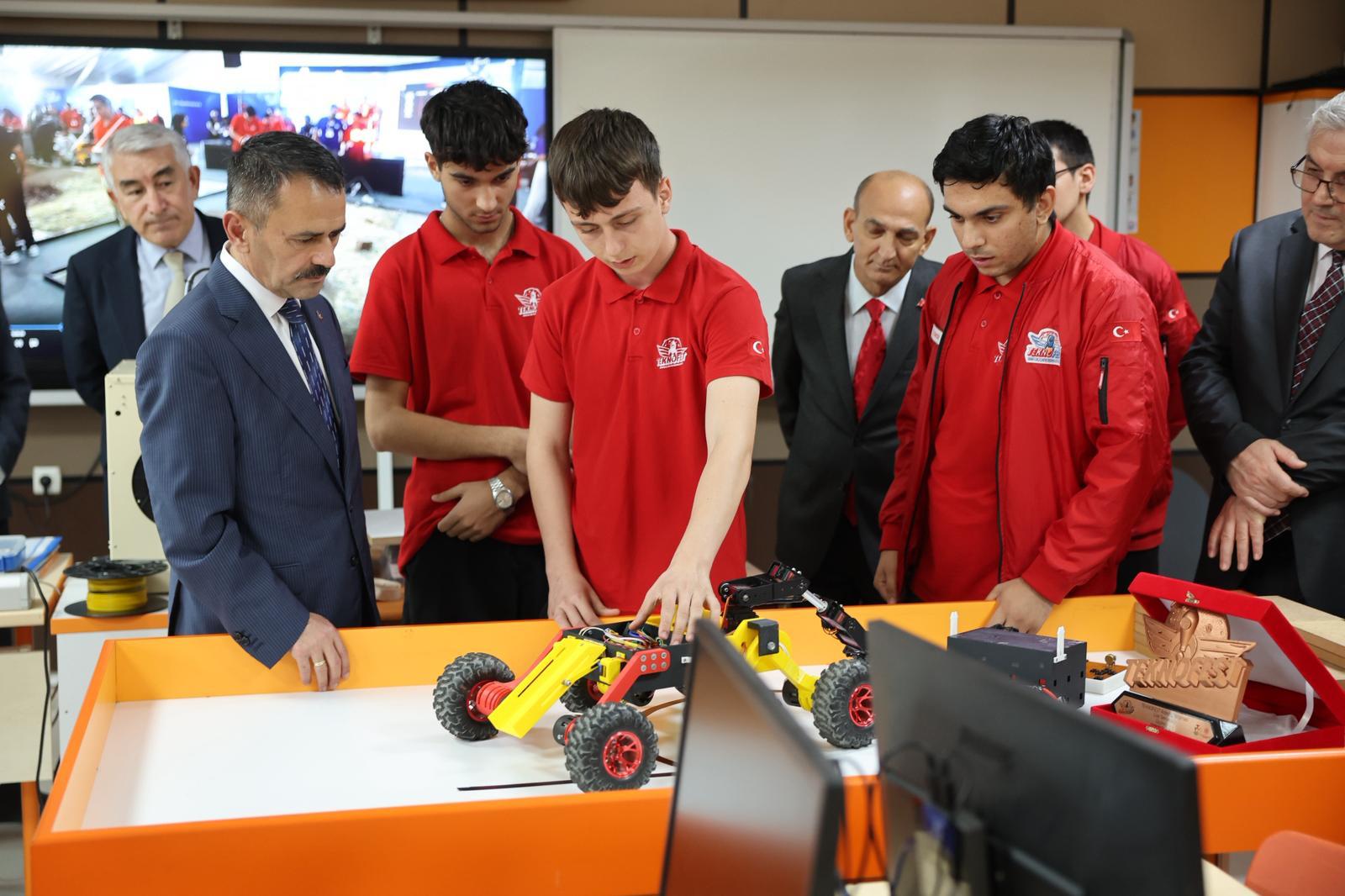 Vali İlhami Aktaş Darıca’da Bir Dizi Ziyarette Bulundu (4)