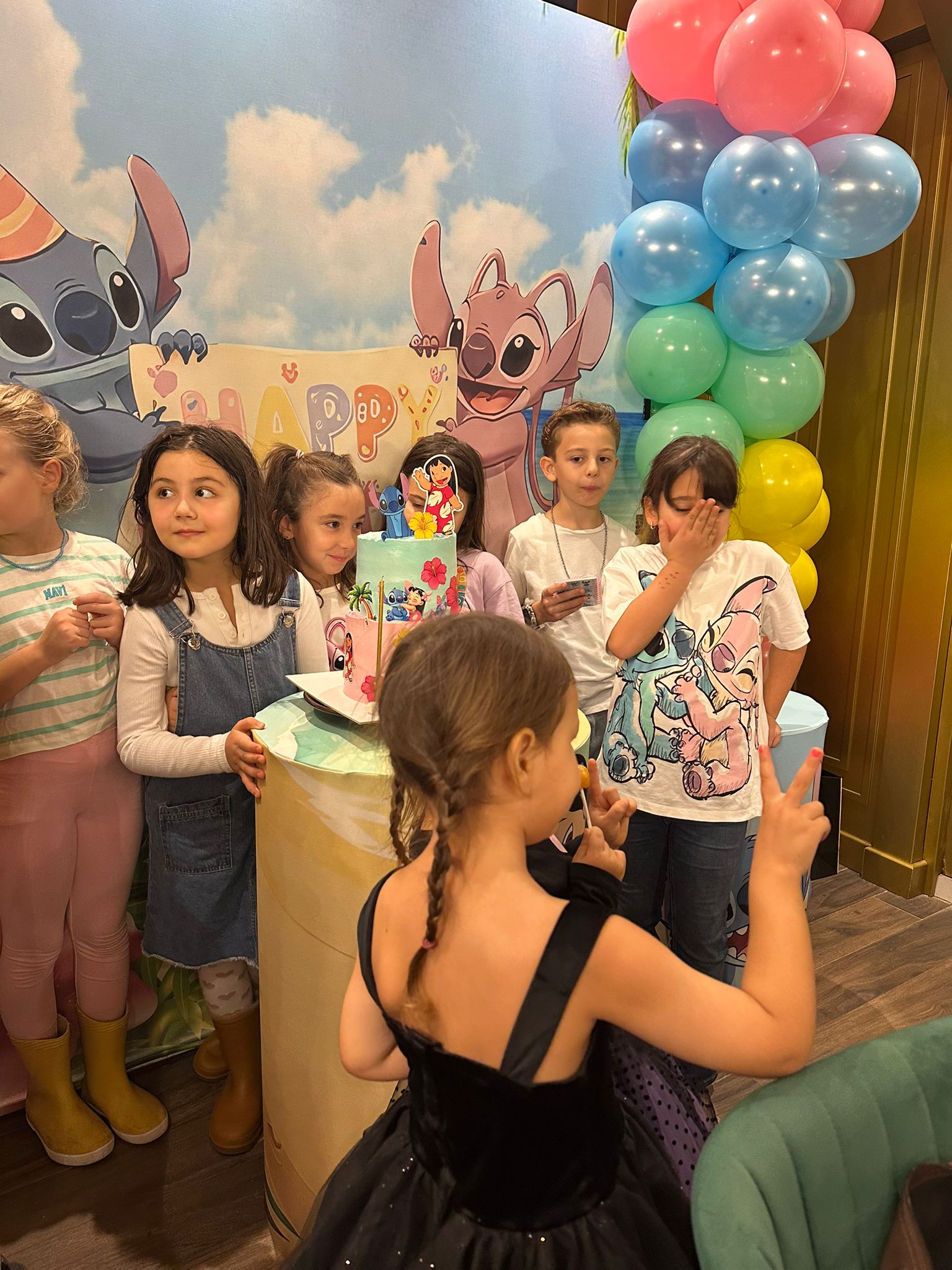 Volkan Kavşut’un Kızı Asya’ya “Stich” Temalı Doğum Günü Kutlaması (1)