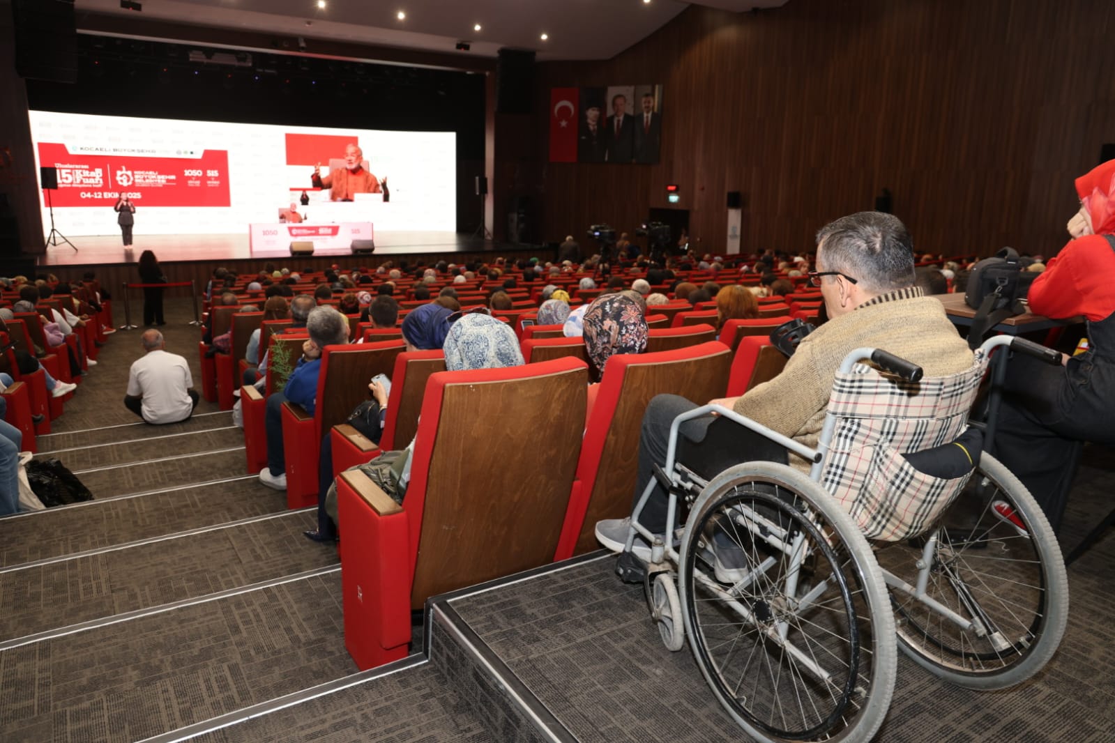 Yenişehirlioğlu İnsanın Ihyası Için Bilgi Şart (3)