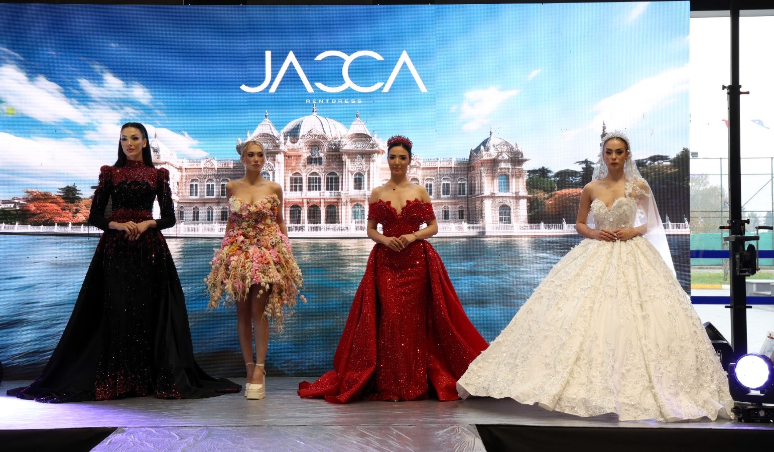 3. Evlilik Fuarı’nda Gelinlik Ve Bindallılar Nefes Kesti! (5)