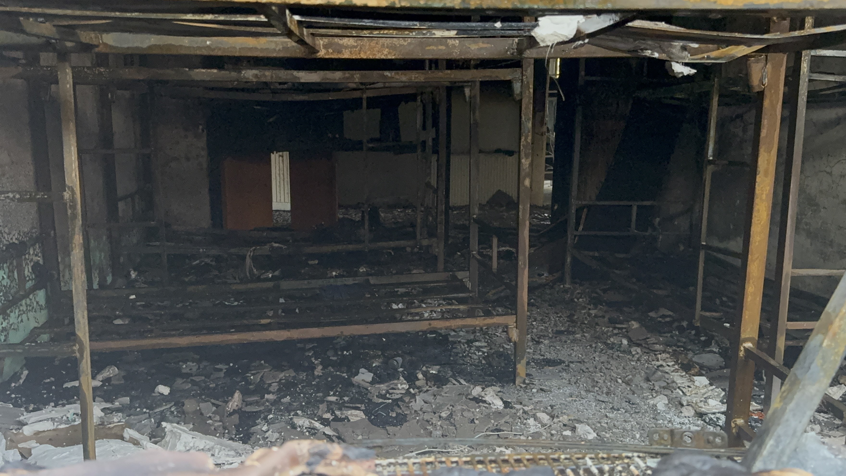 Alacağını Alamadı, Pansiyonu Ateşe Verdi! (8)