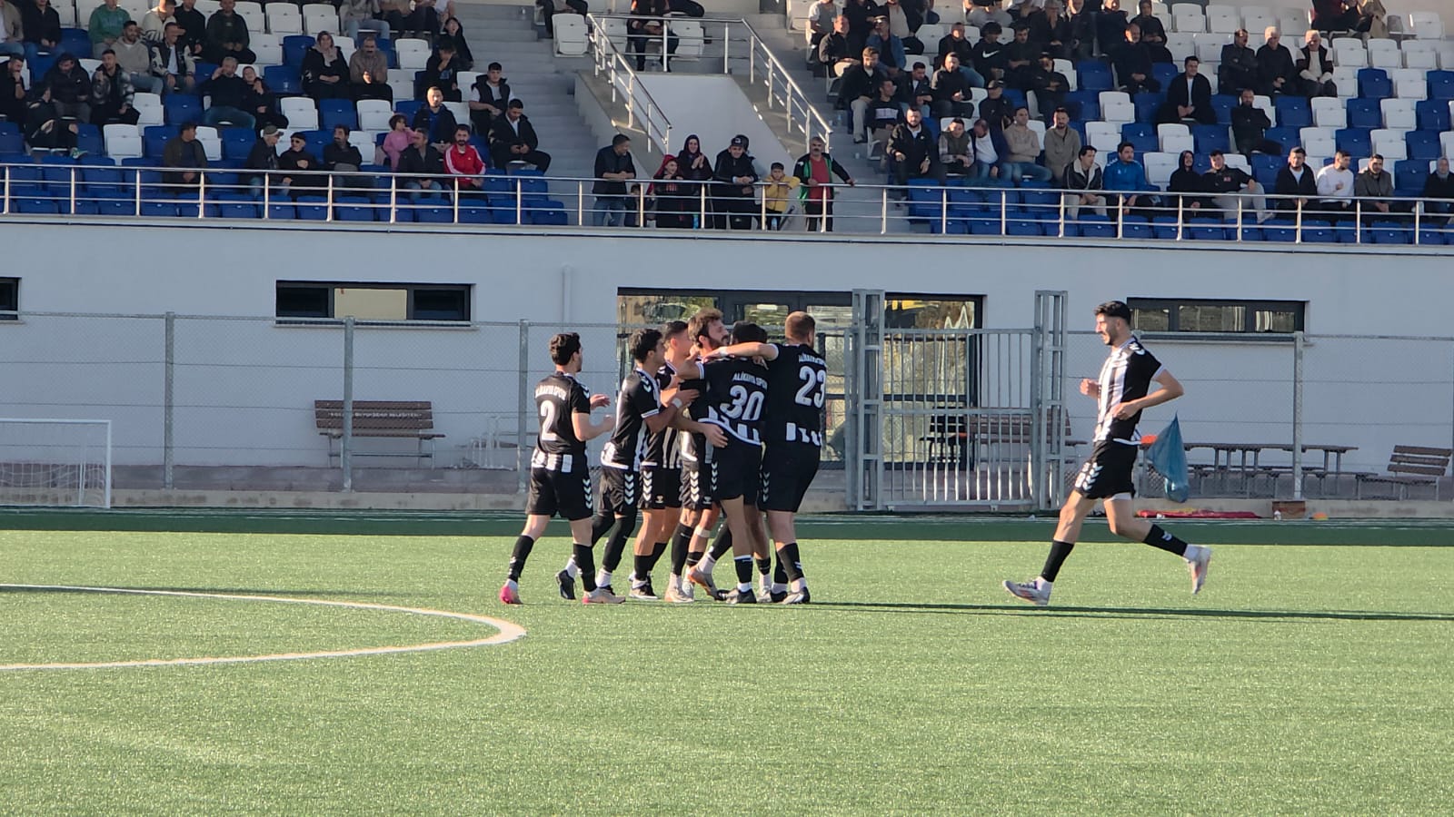 Alikahyaspor Zor Rakibini Rahat Geçti Maç Sonu Gerginlik Damga Vurdu, (6)