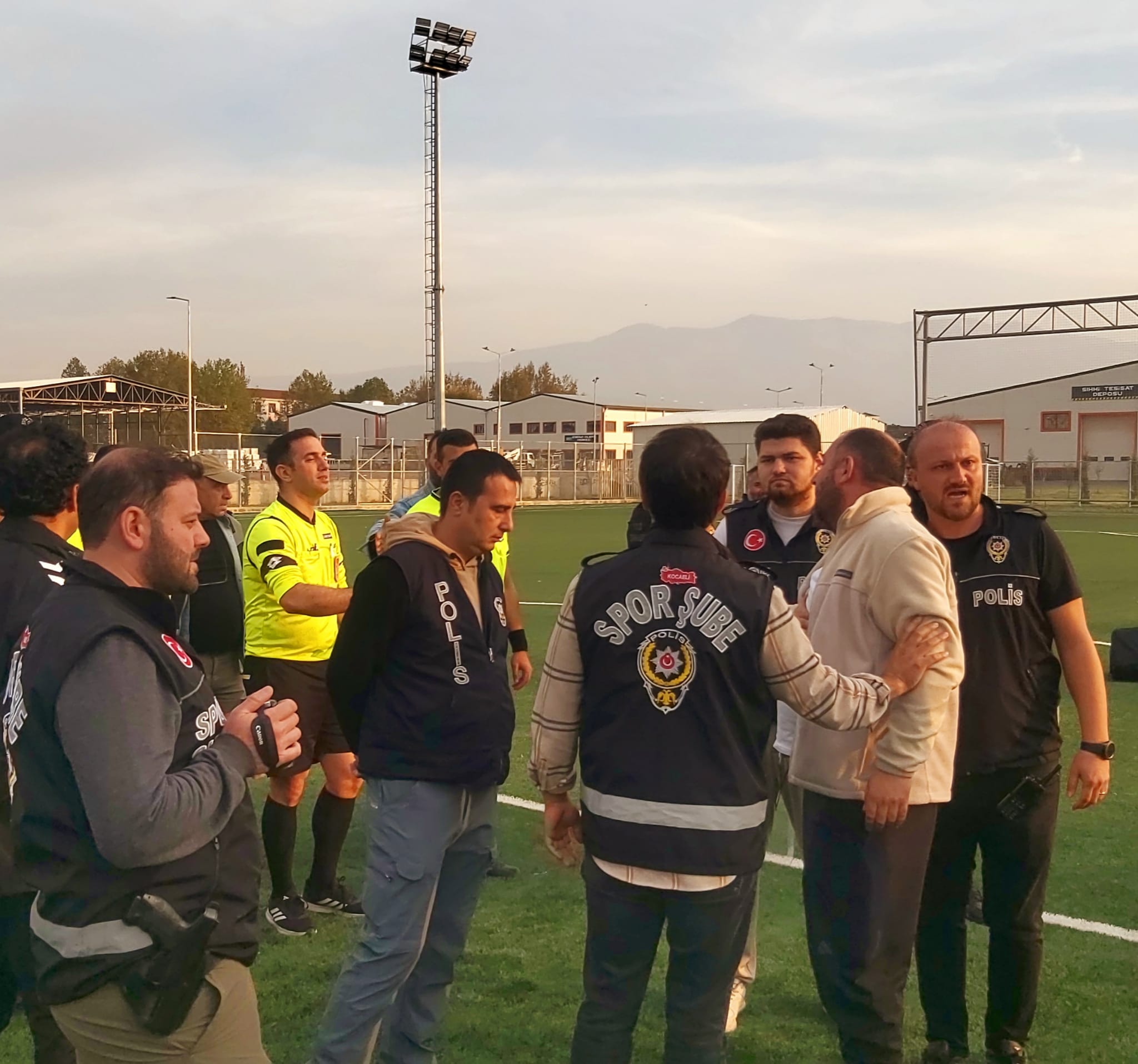 Alikahyaspor’dan Hakeme Sert Tepki (2)