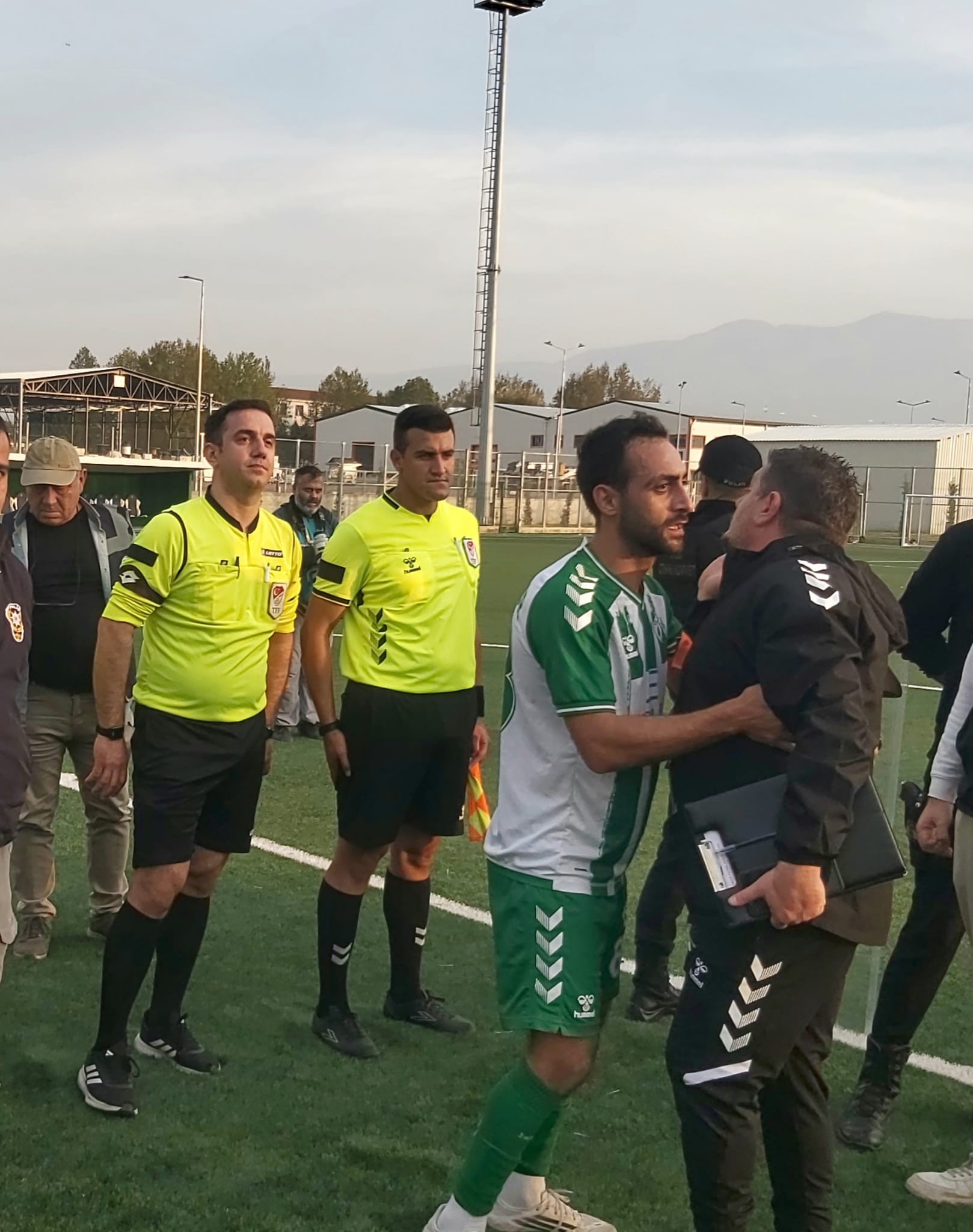 Alikahyaspor’dan Hakeme Sert Tepki (3)