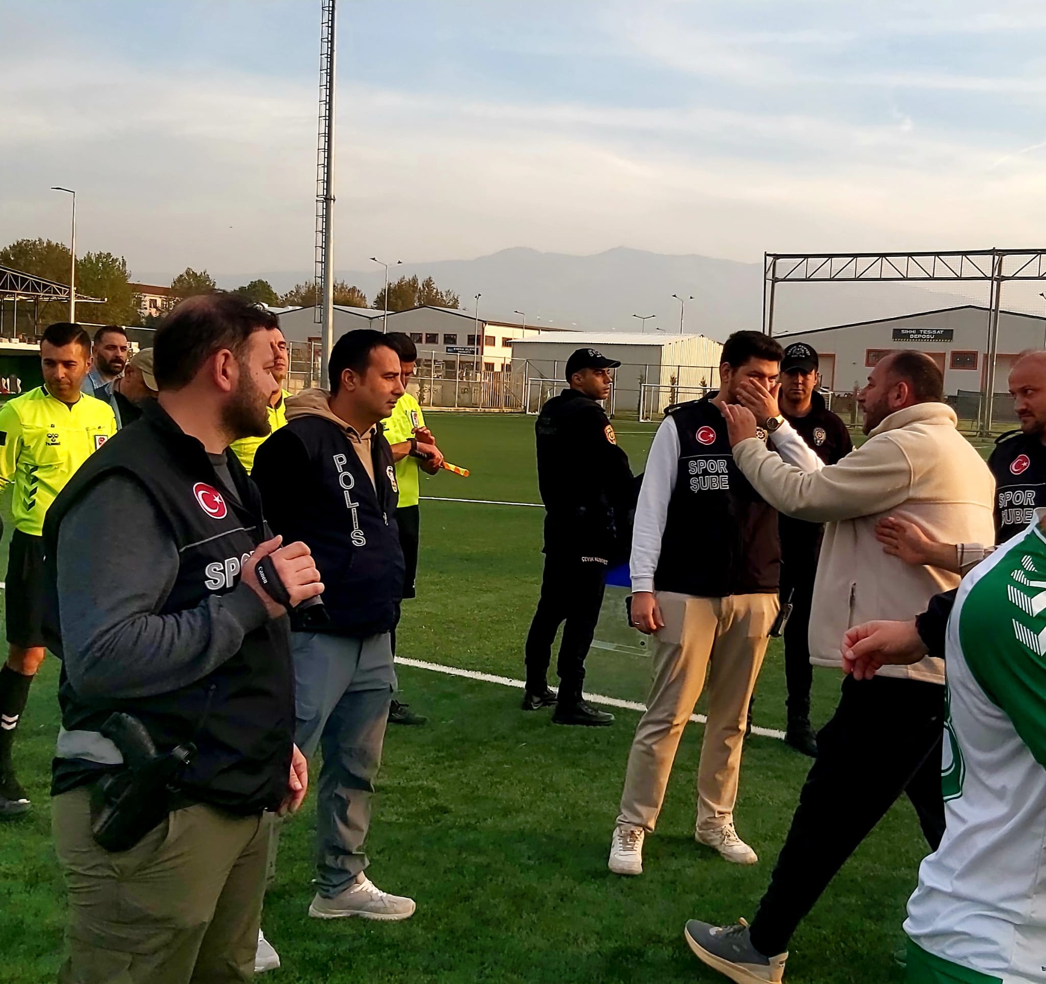 Alikahyaspor’dan Hakeme Sert Tepki (4)