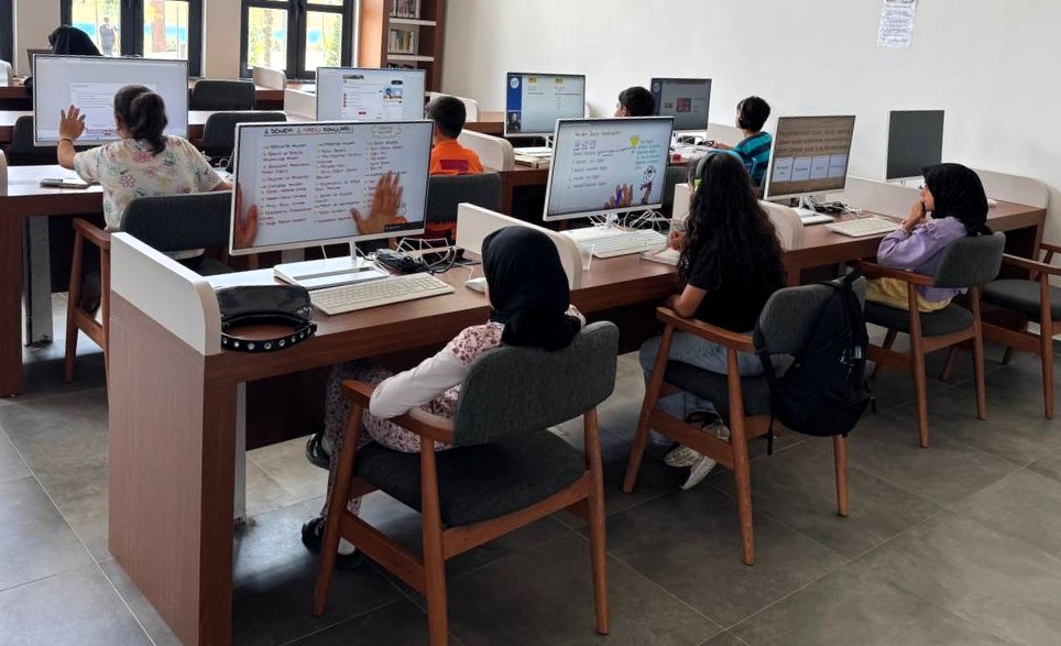 Ara Tatilin Adresi Büyükşehir Kütüphaneleri (1)