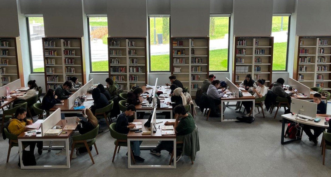 Ara Tatilin Adresi Büyükşehir Kütüphaneleri (11)