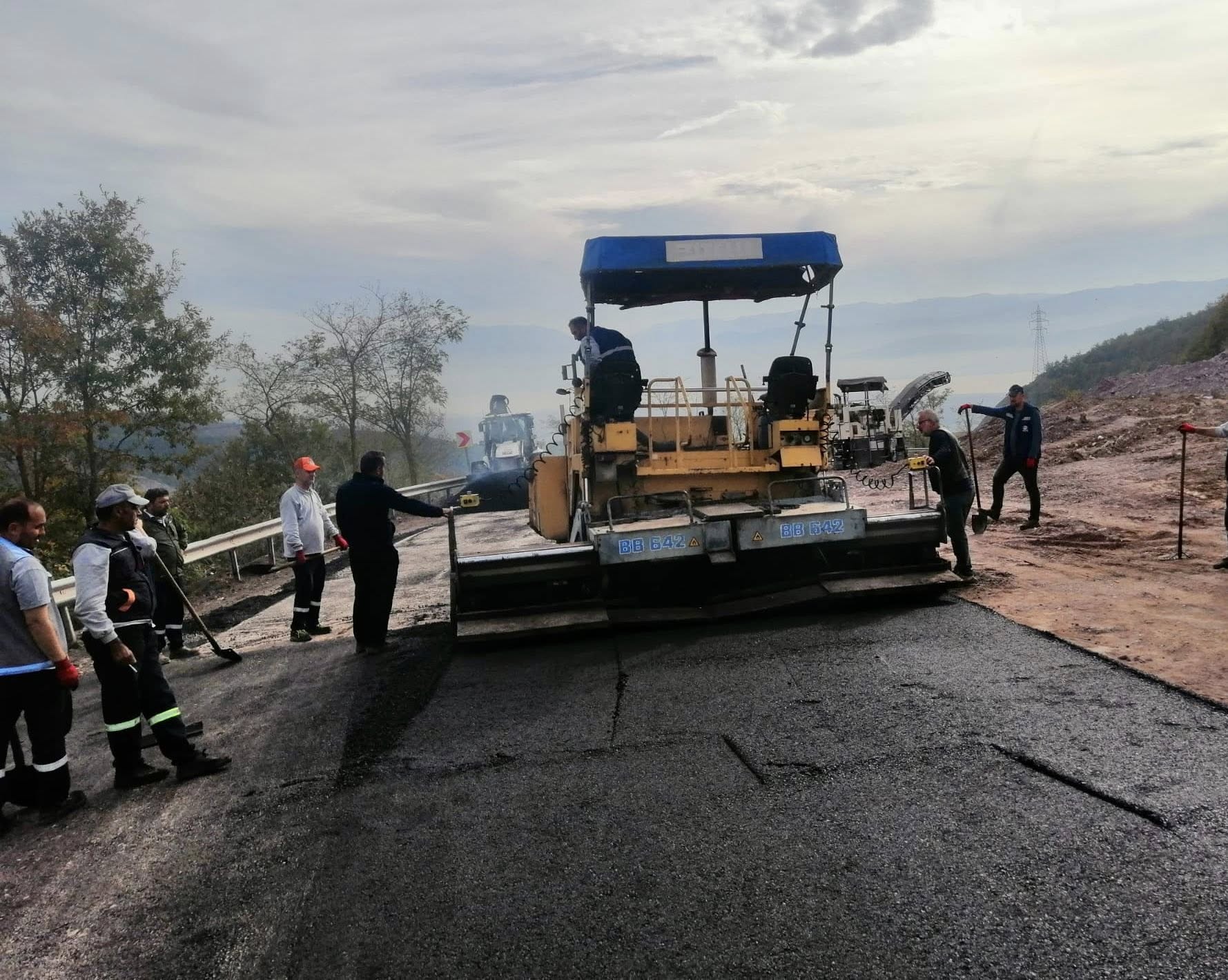 Aralıksız Sürüyor (3)