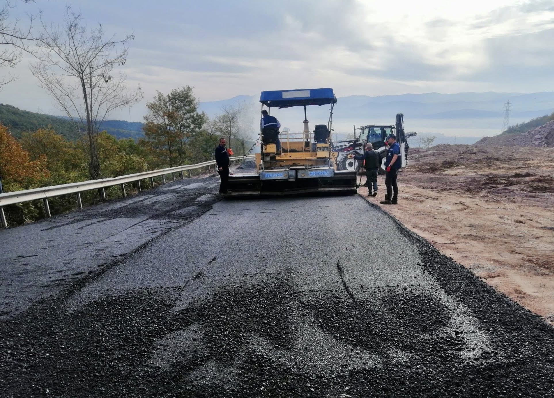 Aralıksız Sürüyor (4)