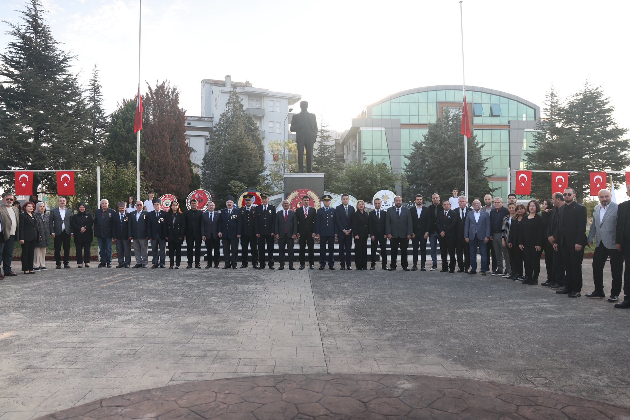 B İ R L İ K T E L E R