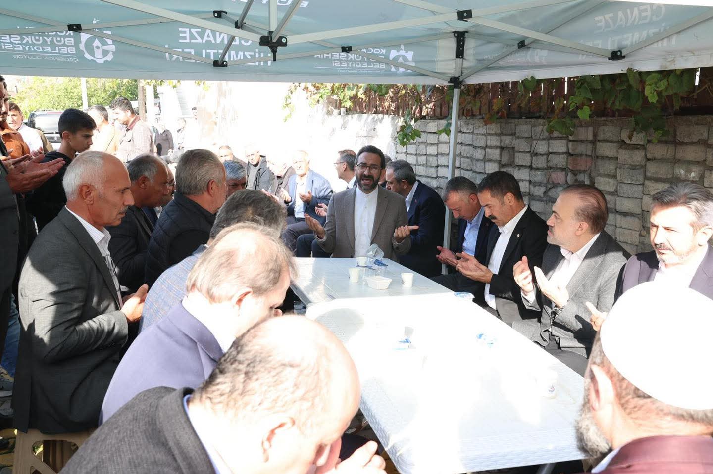 Başkan Büyükakın'dan Acılı Ailelere Taziye Ziyareti (2)