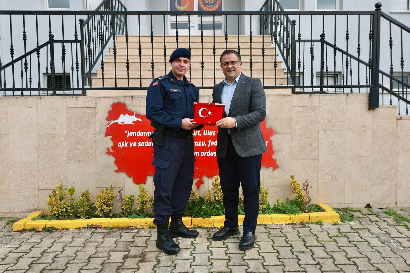 Başkan Gökçe’den İlçedeki Kurumlara Hayırlı Olsun Ziyaretleri (6)