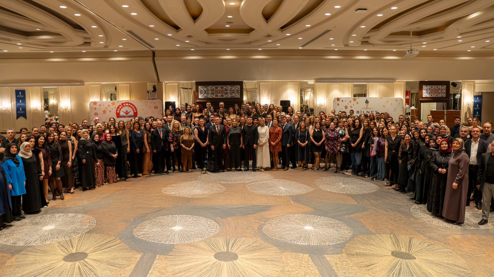 Bilgi Köprüsü Ve Bi̇lnet, Öğretmenlerini Unutmadı 1