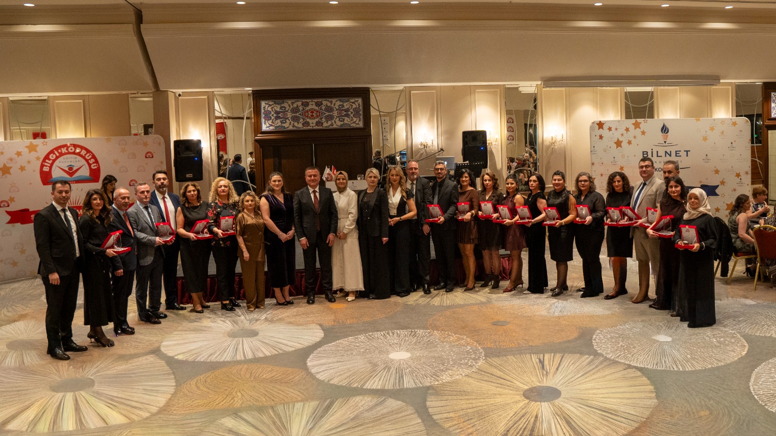 Bilgi Köprüsü Ve Bi̇lnet, Öğretmenlerini Unutmadı 2