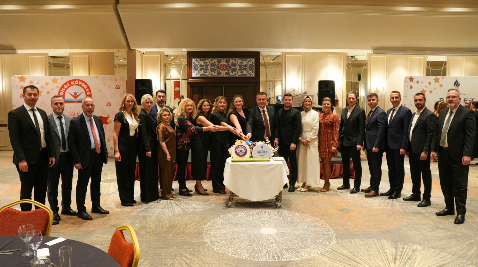 Bilgi Köprüsü Ve Bi̇lnet, Öğretmenlerini Unutmadı 4