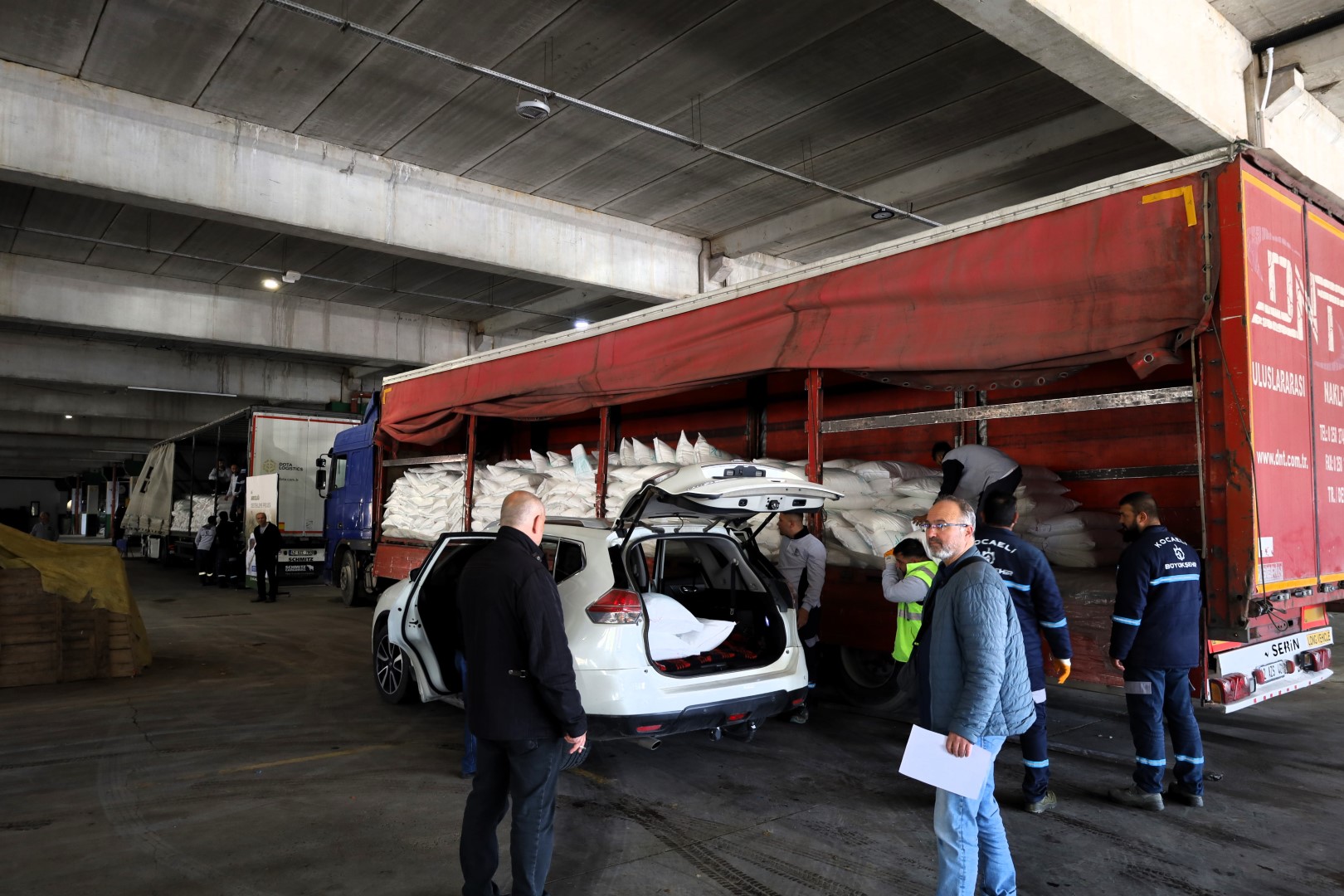 Büyükşehir'den Arıcılara Yüzde 50 Hibeli Arı Yemi (22) (Büyük)