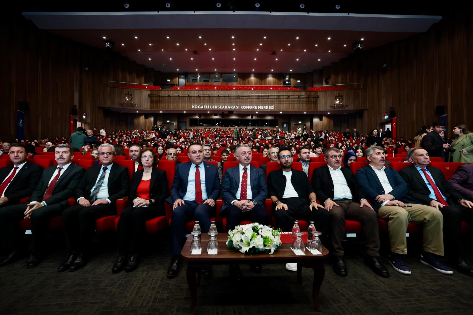 Büyükşehir'den Öğrenciler Için Dev Hizmet (5)