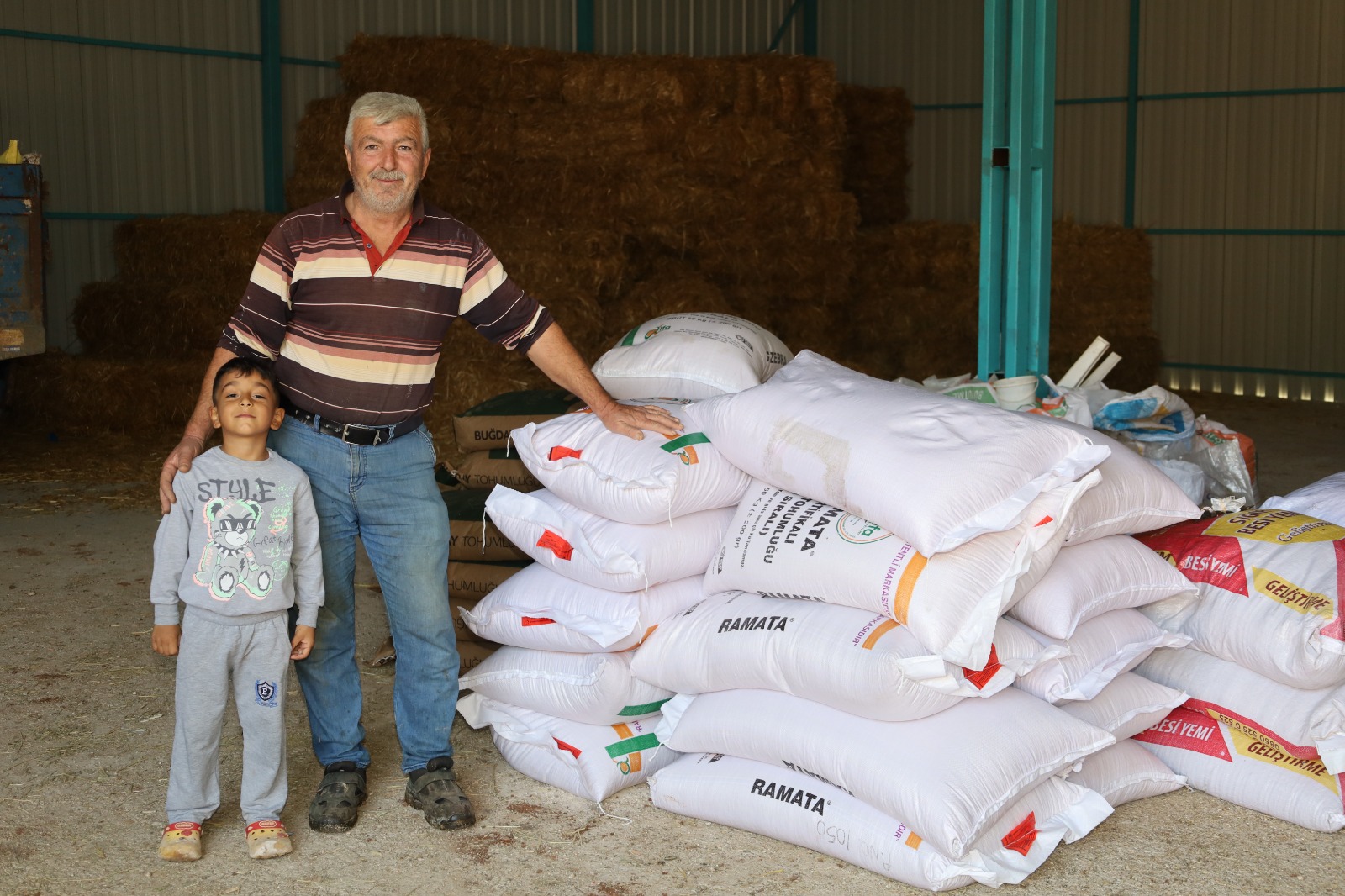 Büyükşehir'den Yangın Mağduru Üreticilere Destek (2)