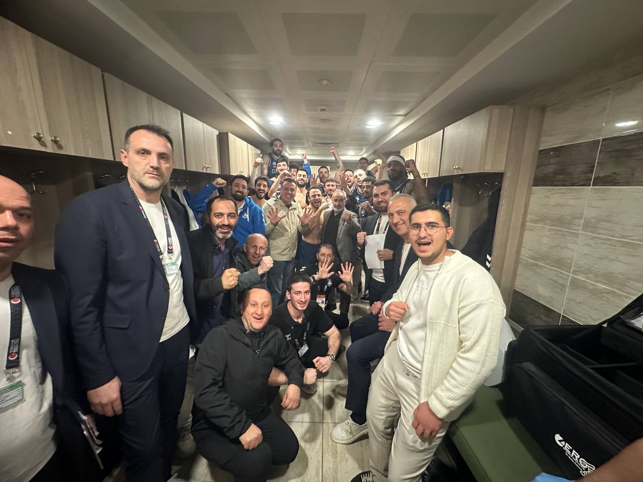 Çayırova Belediyesi'nden 10’Da 10’Luk Zafer1