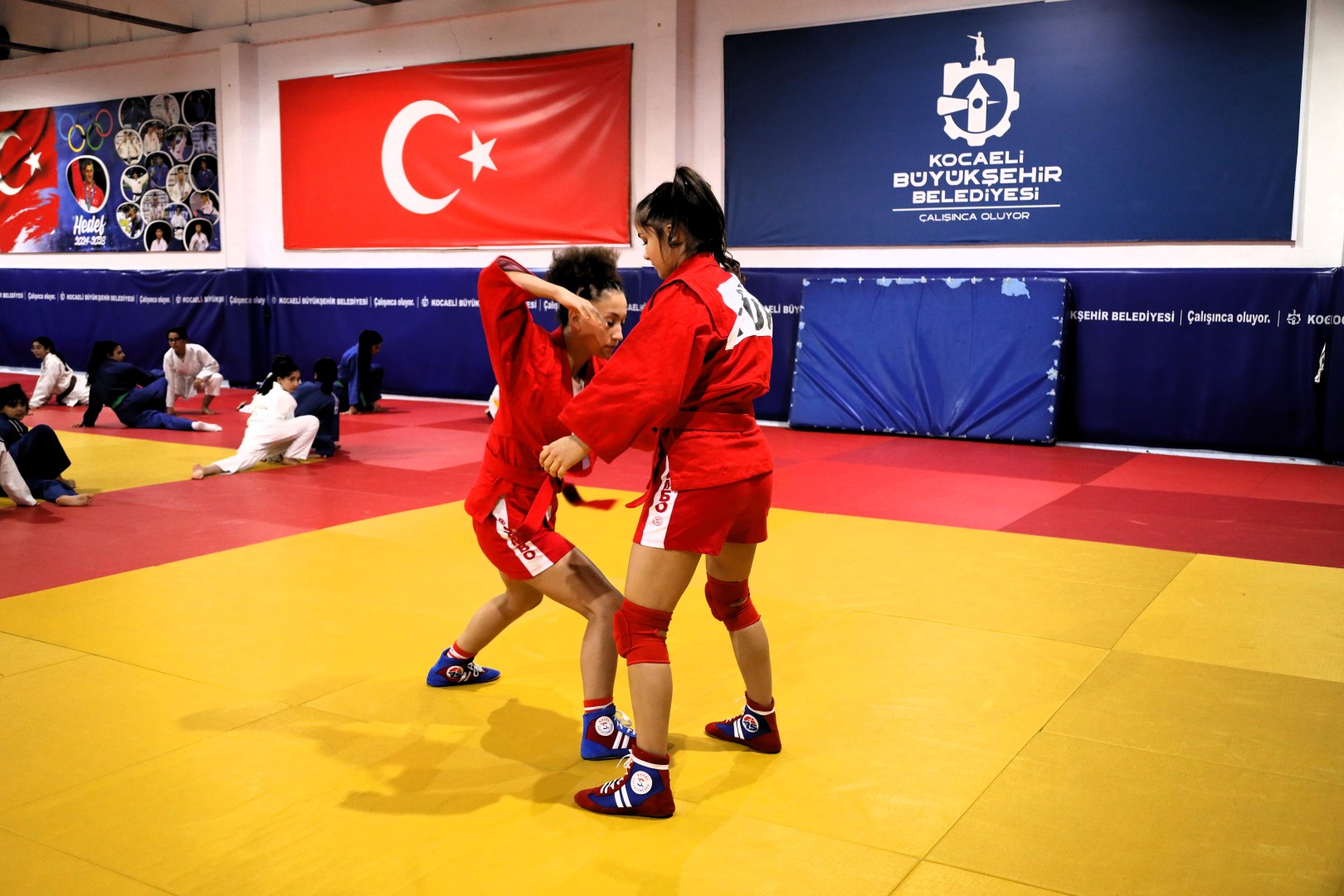 Ceylin Ve Kardelen, Judoda Istikbal Vaat Ediyor (1)