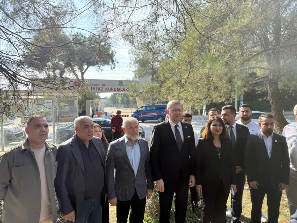 Chp’li Harun Özgür Yıldızlı’dan Buca Cezaevi’nde Dikkat Çeken Ziyaret 1