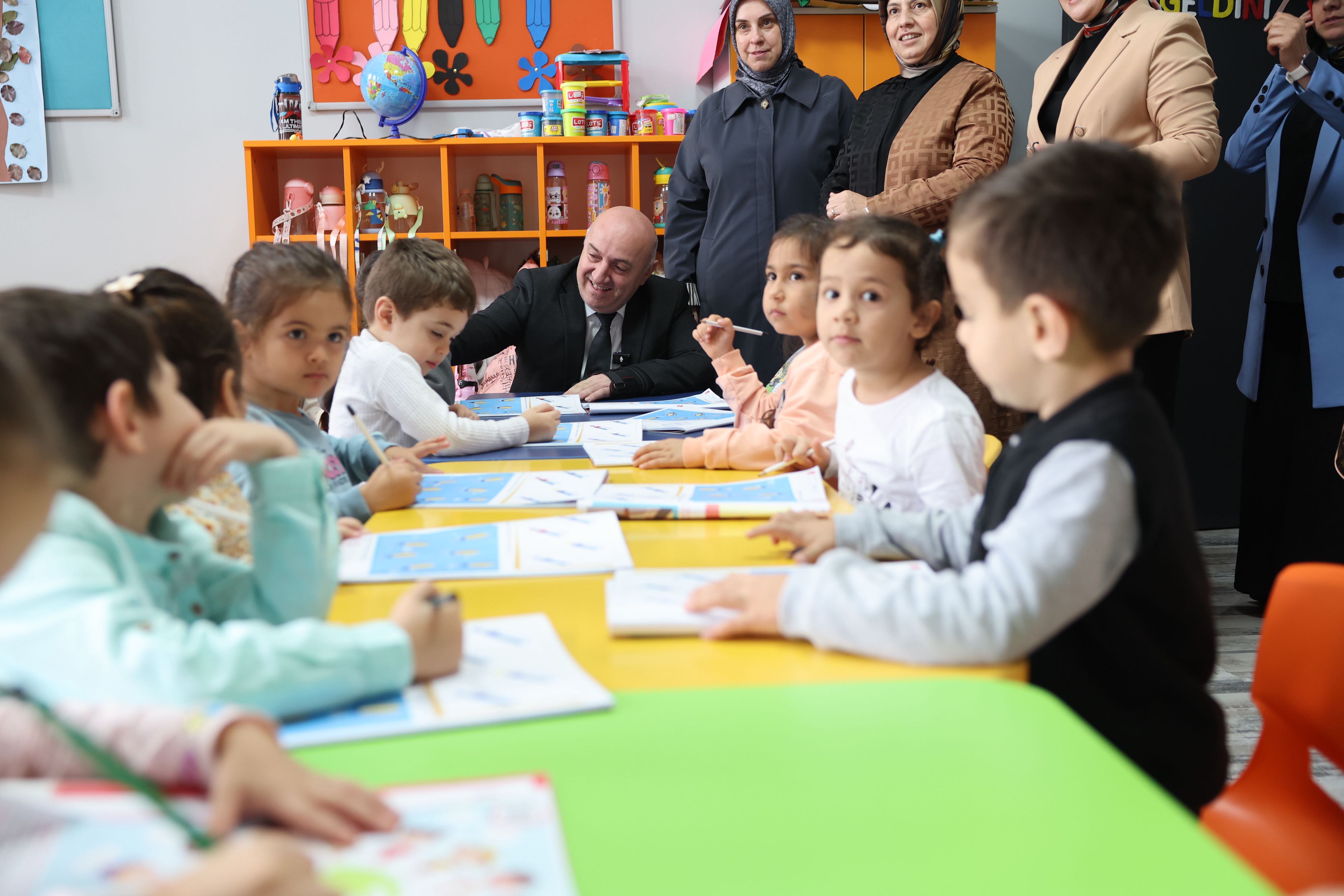 Darıca’da Kadınlar Ve Çocuklar Aynı Çatı Altında Eğitim Alıyor (5)