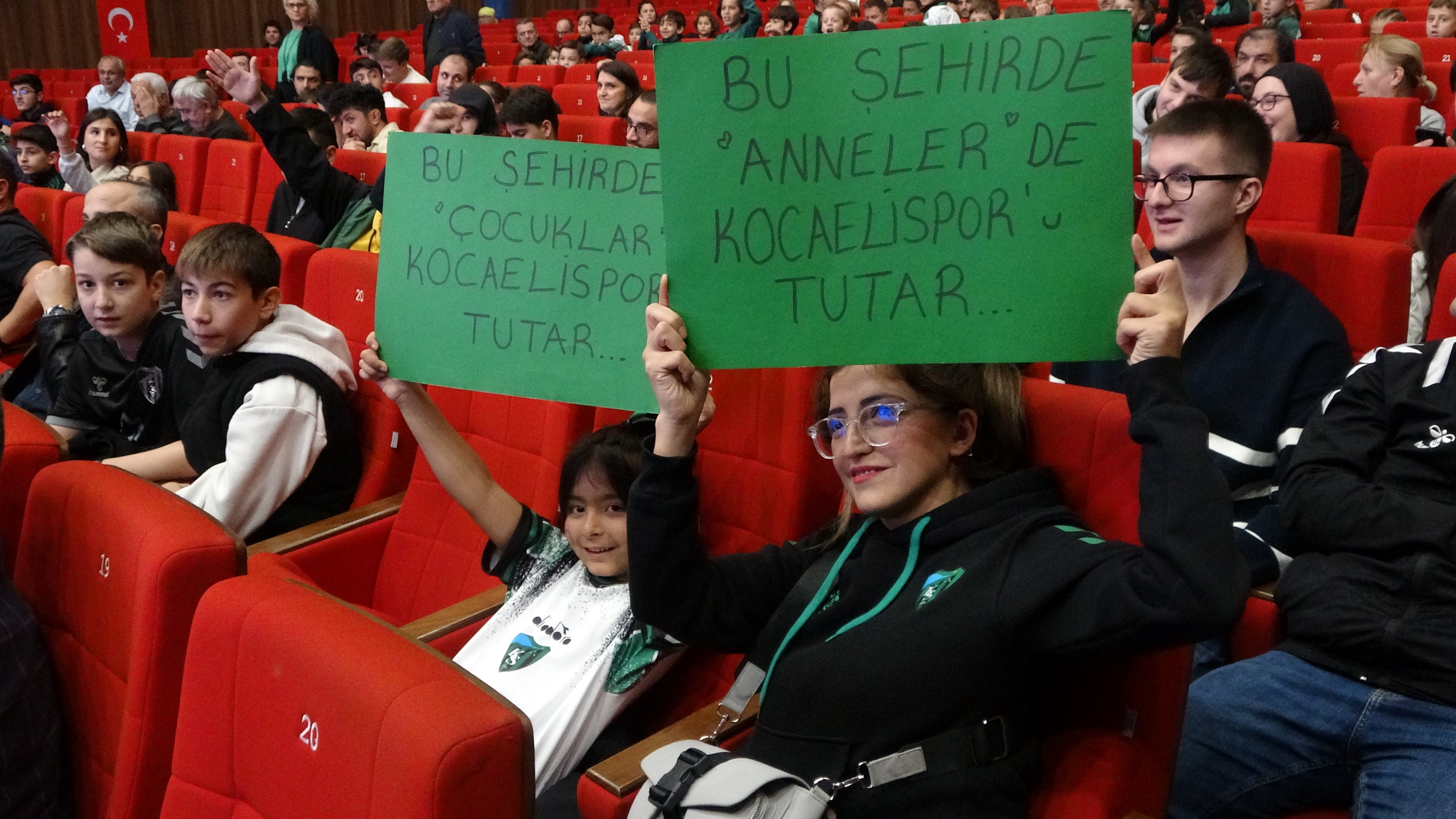 Denizli’den Kocaelispor’da Denge Uyarısı “Görünmez Çizgi Aşılırsa Başarı Kopar” (3)