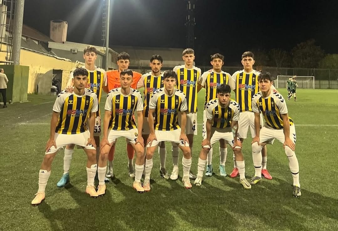 Deplasmanda Rahat Geçti! (2)