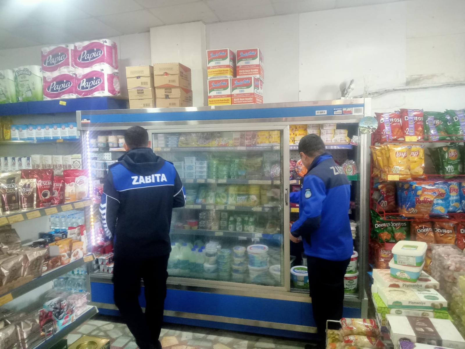 Dilovası Zabıtası’ndan Market Ve Bakkallara Sıkı Denetim 4