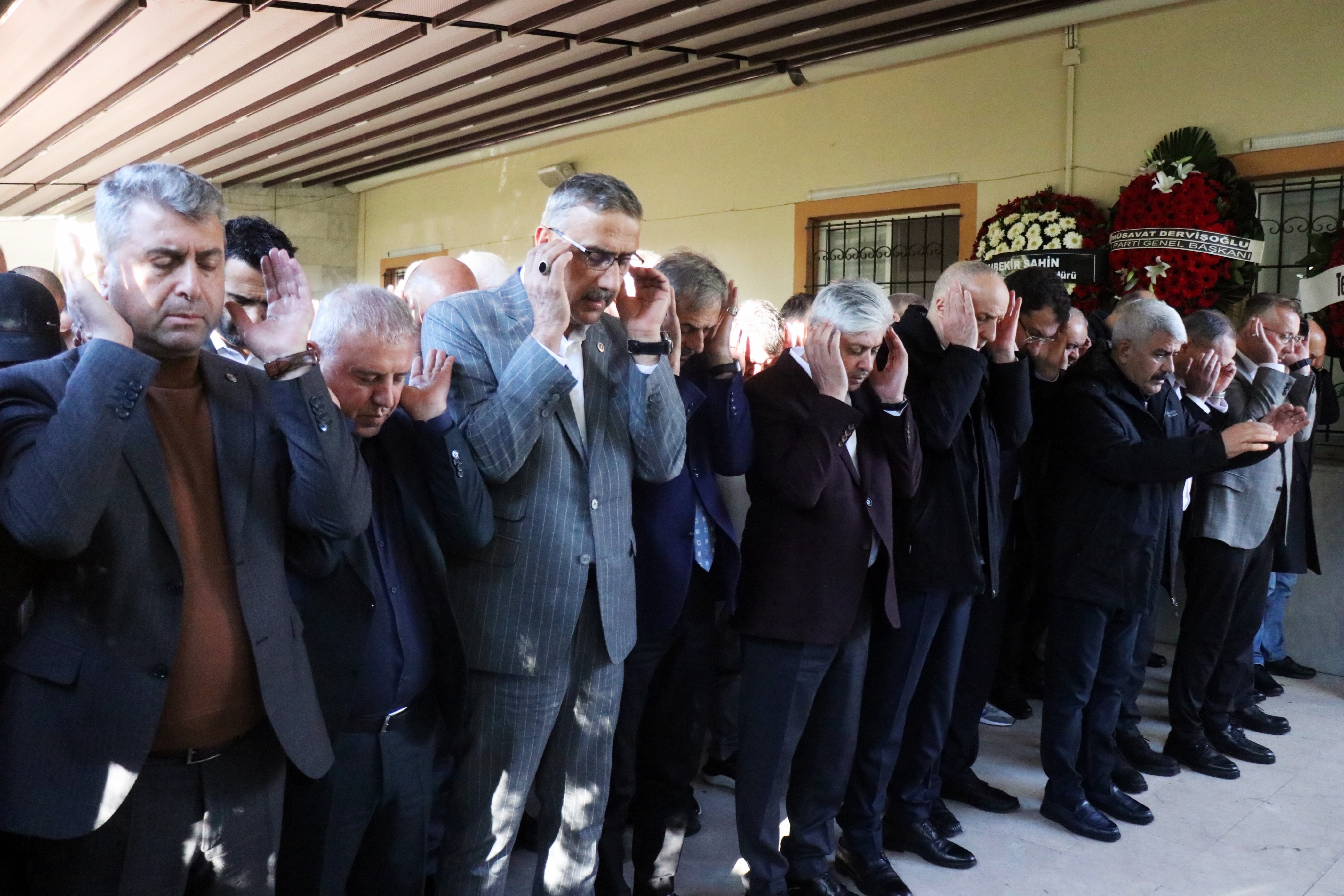 Ergün Atalay'ın Acı Günü! Son Yolculuğuna Uğurlandı 05