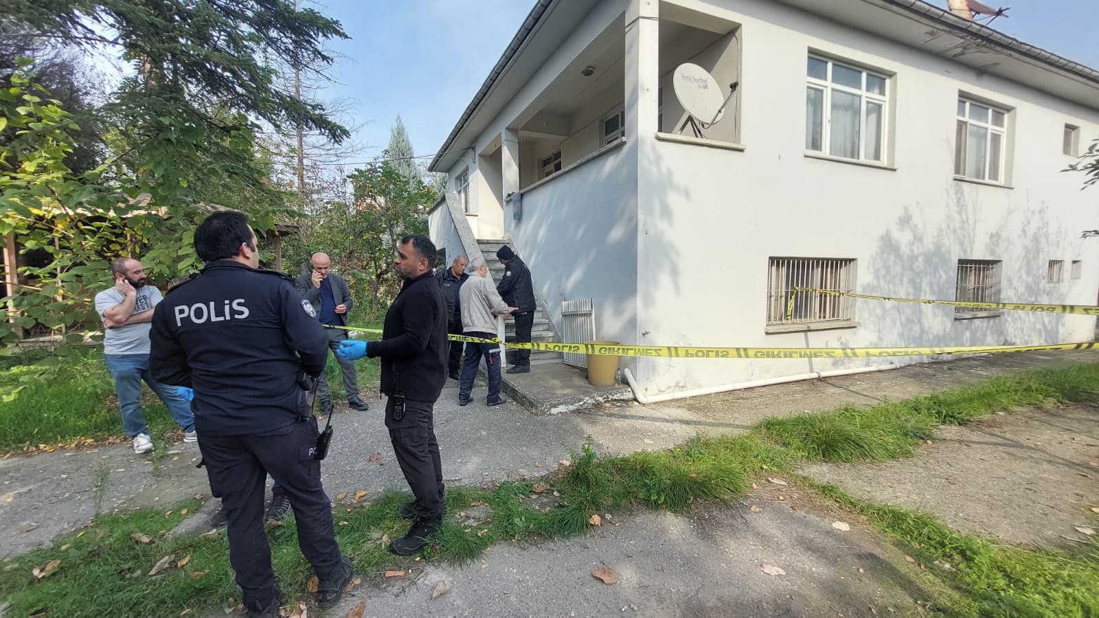 Evinde Ölü Bulundu (4)