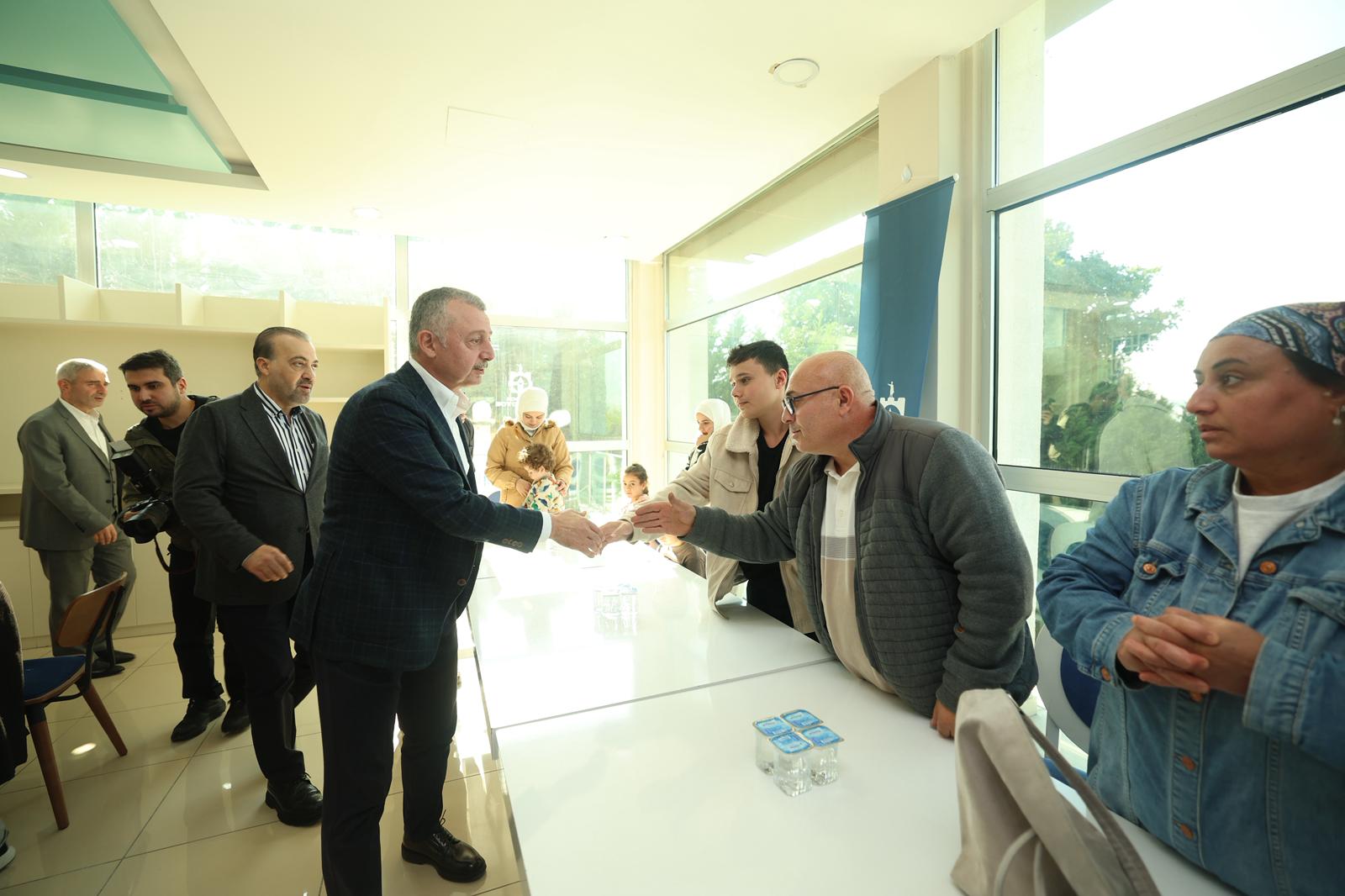 Evlerine Giremeyen Ailelere Moral Ziyareti (2)