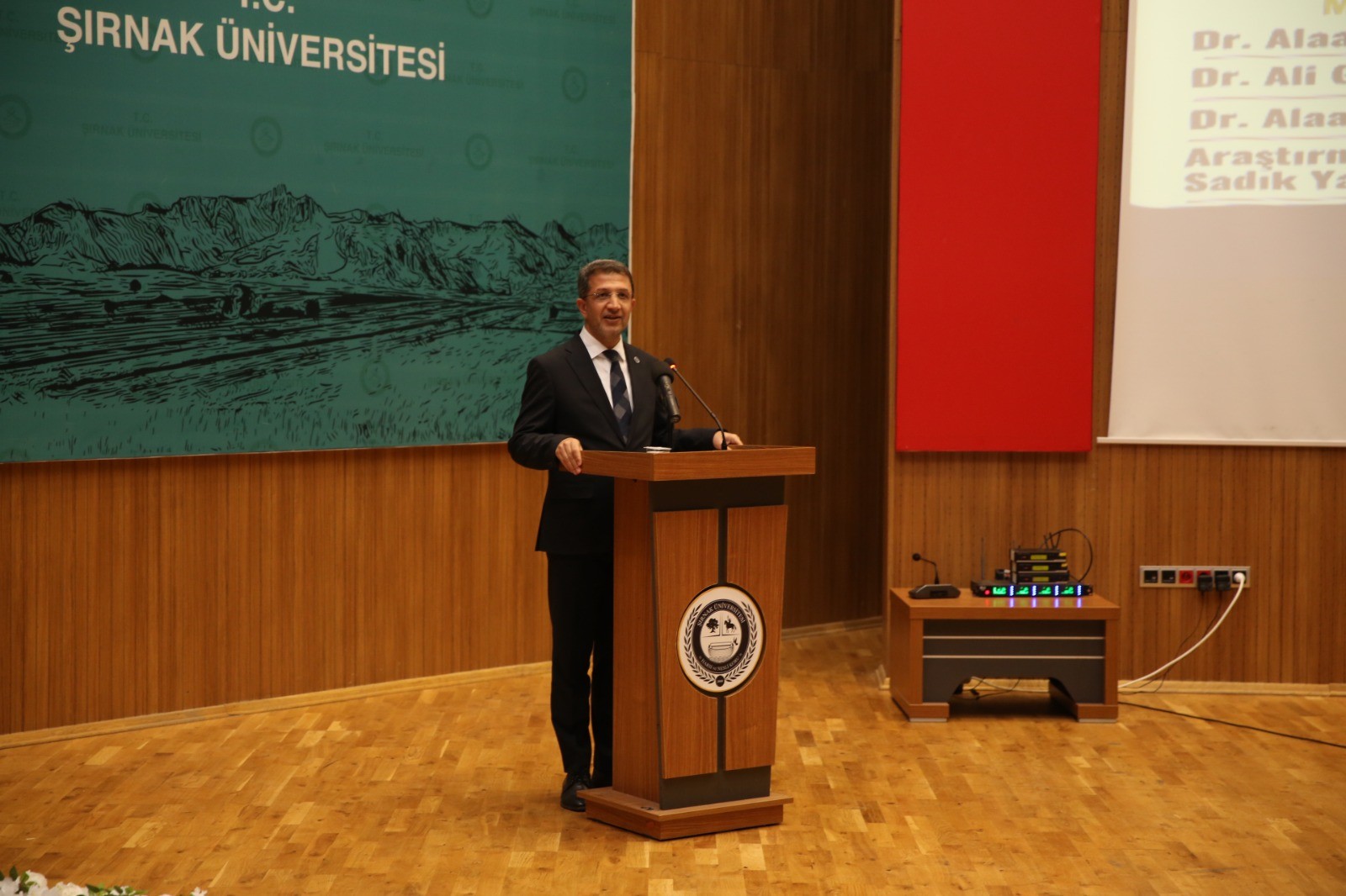 Fethi Gemuhluoğlu Paneli Şırnak Üniversitesi’nde Düzenlendi 1