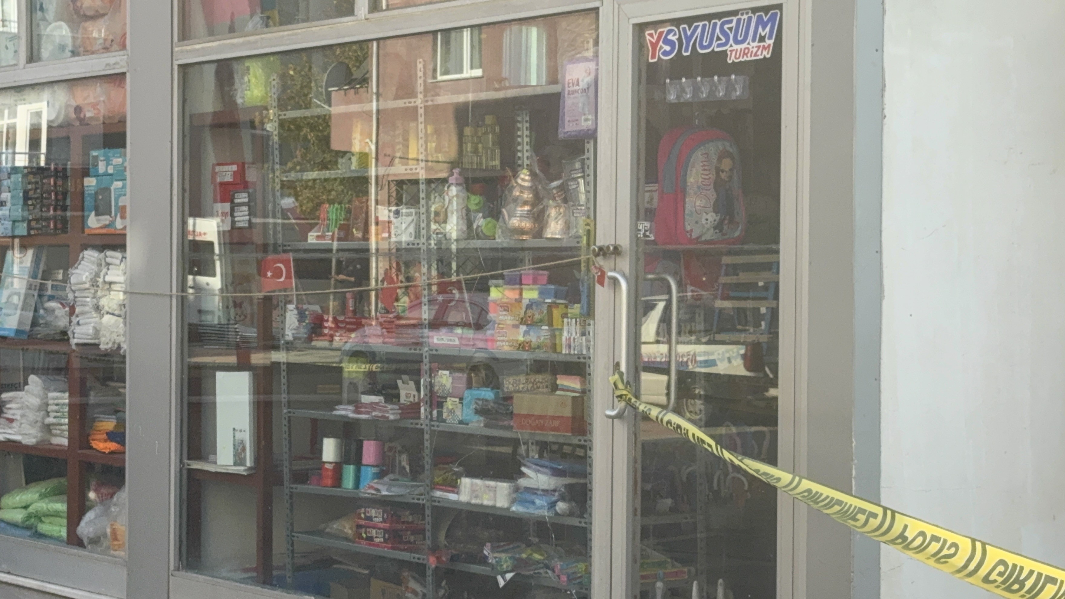 Gebze'de Çatlayan Bina Sayısı Gittikçe Artıyor! 42 Kişi Tahliye Edildi 02