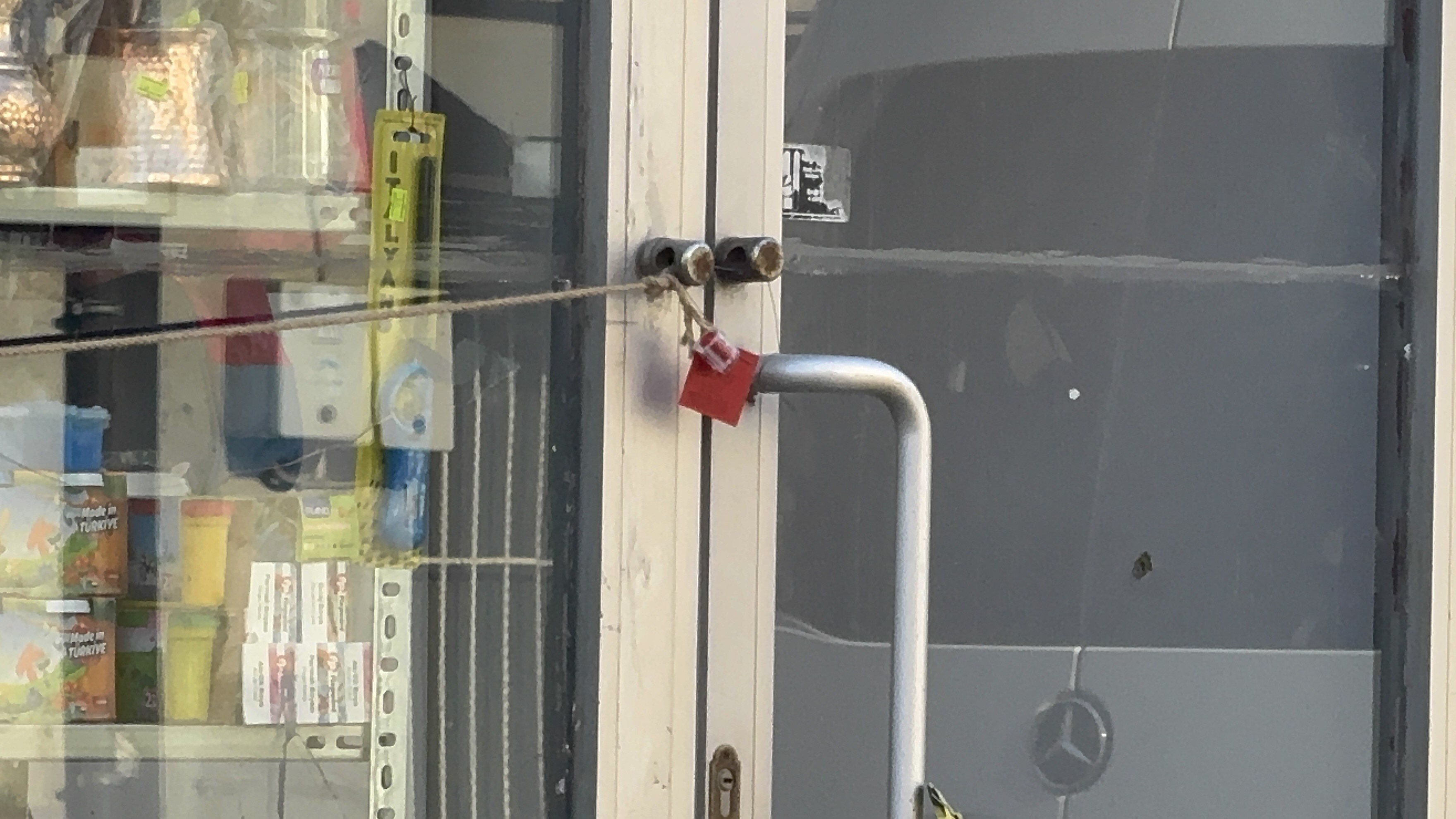 Gebze'de Çatlayan Bina Sayısı Gittikçe Artıyor! 42 Kişi Tahliye Edildi 05