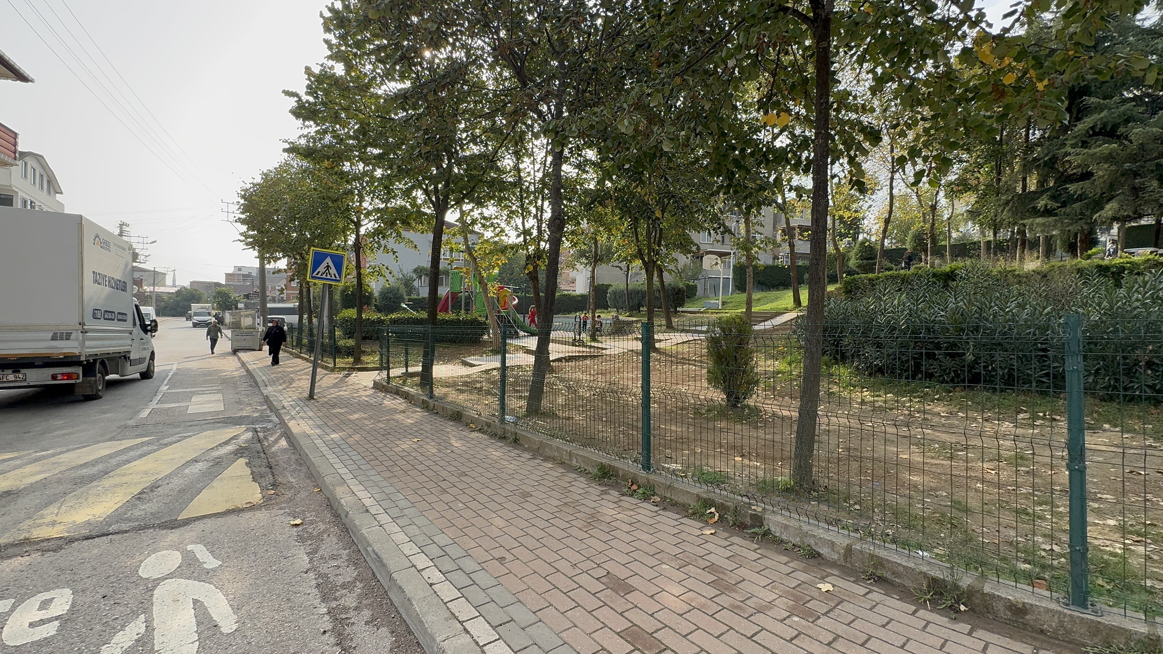 Gebze’de Meydana Gelen Kazada, Çöp Kamyonunun Çarptığı Belediye Personeli Cesim Açık Yaşamını Yitirdi. 02