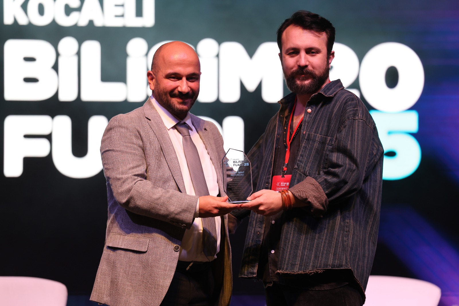 Gençler Festival Havası Yaşadı Yapay Zekâ Destekli Konser Kocaeli’yi Coşturdu (3)