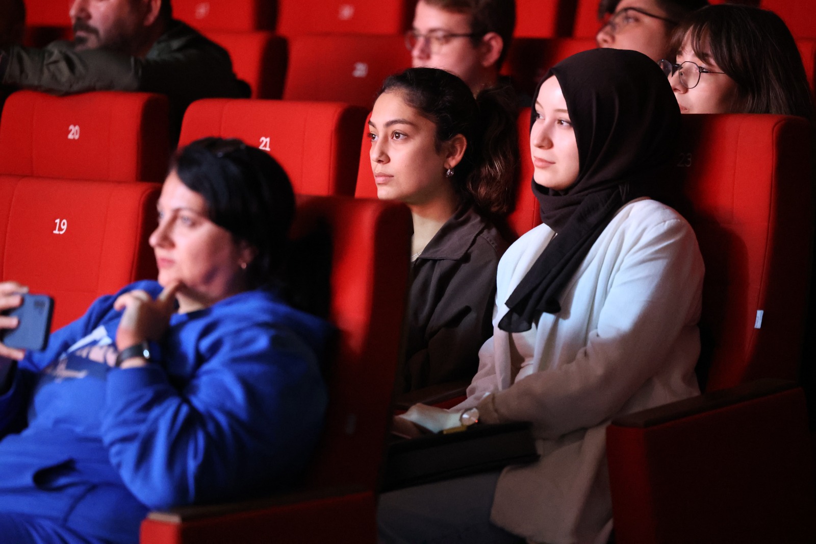 Gençler Festival Havası Yaşadı Yapay Zekâ Destekli Konser Kocaeli’yi Coşturdu (4)